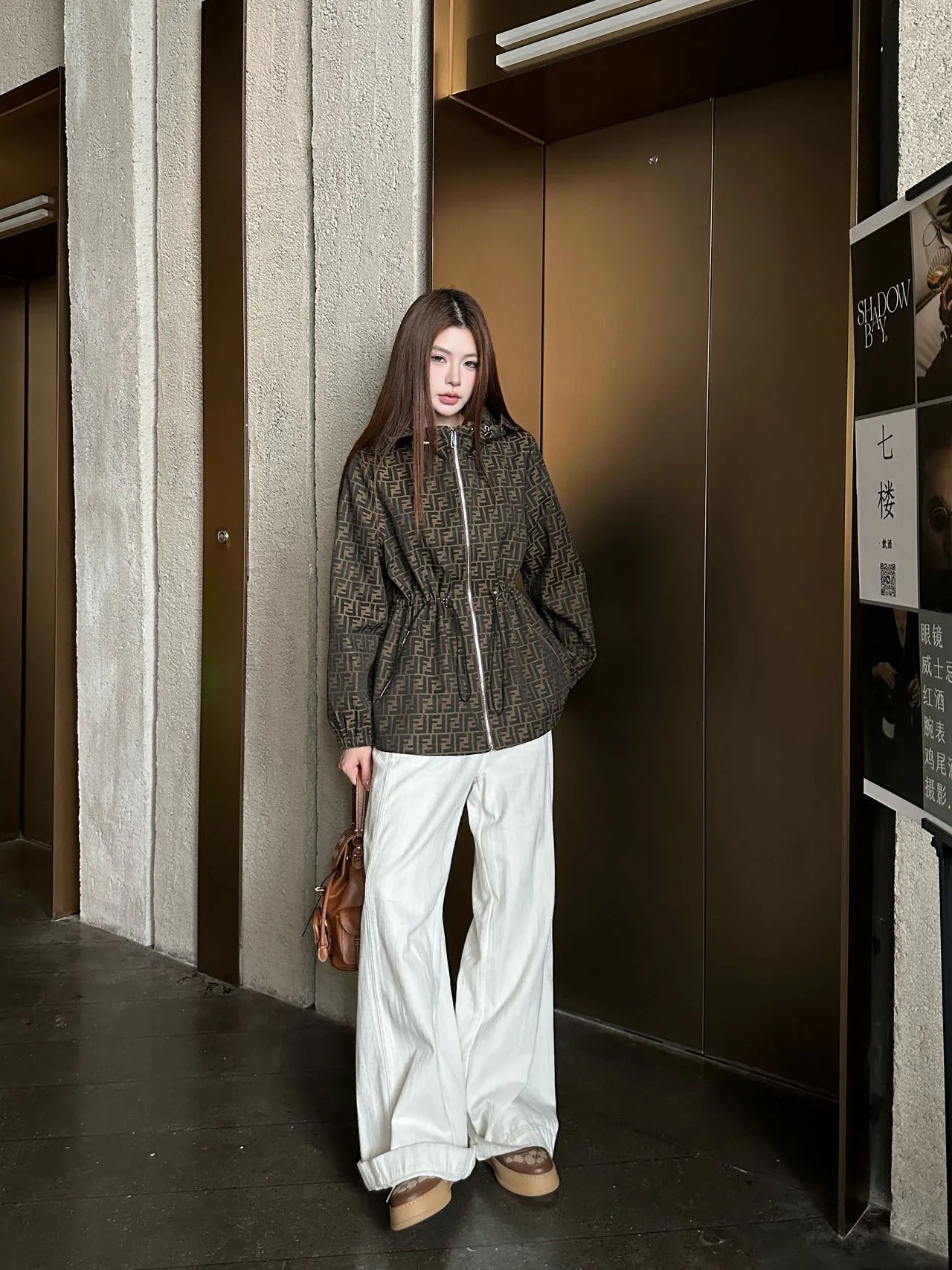 Куртки И Пуховики Женские Fendi 18428984