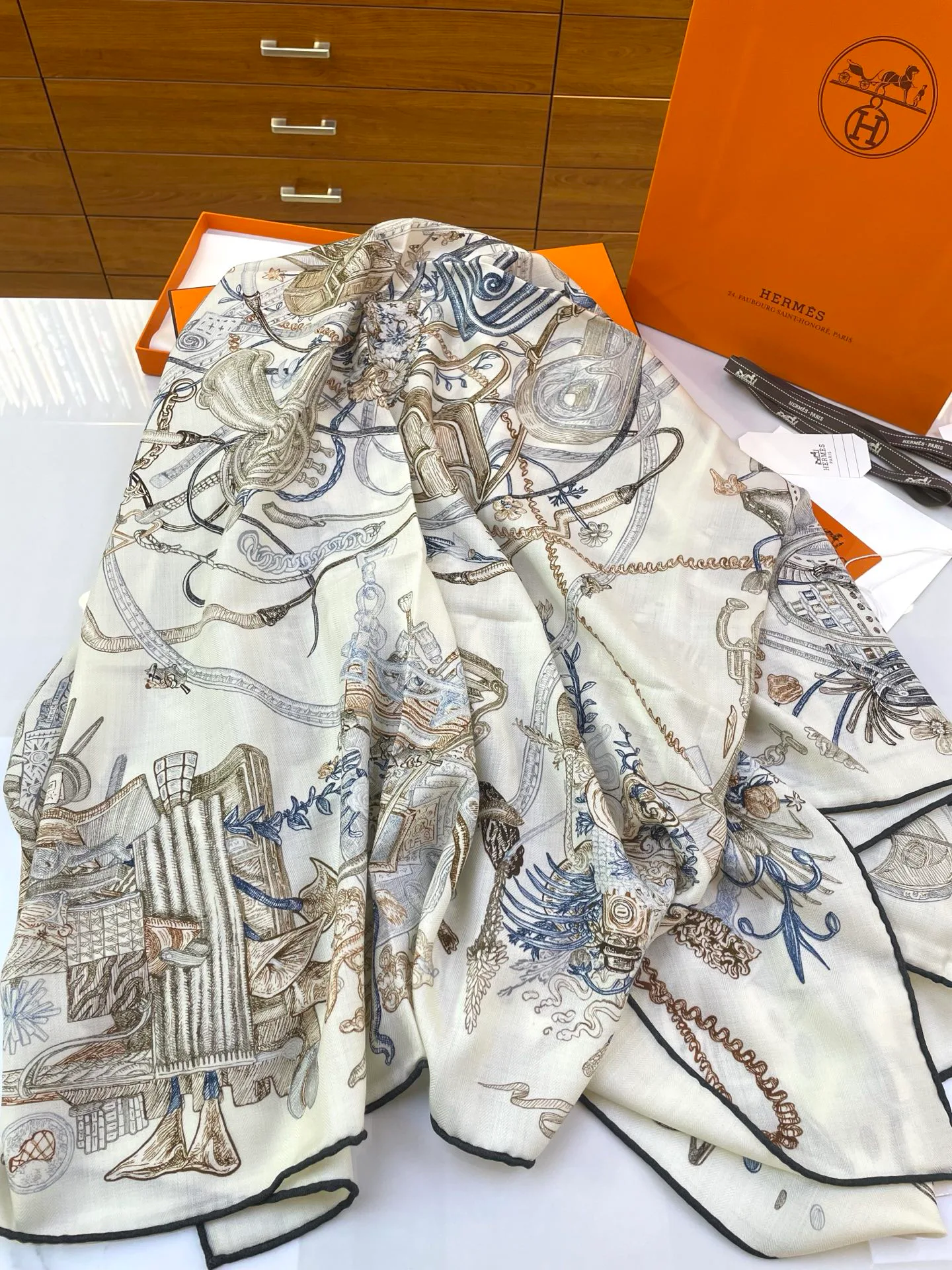 Шарфы Hermes 210310