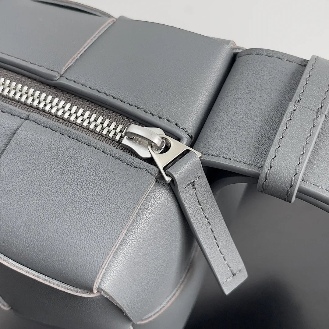 Сумки На Ремне Женские Bottega Veneta 17434767