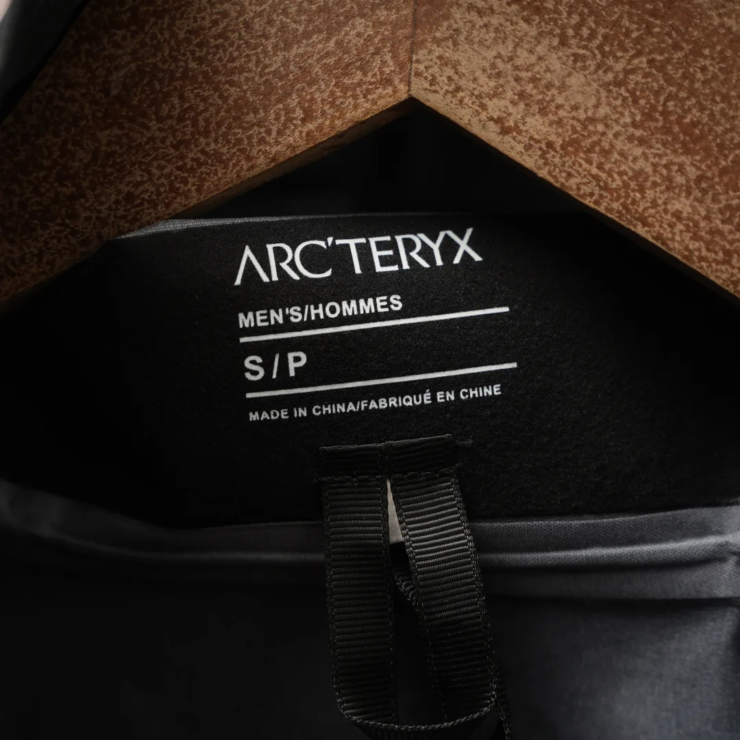 Куртки И Пуховики Женские Arcteryx 18883140
