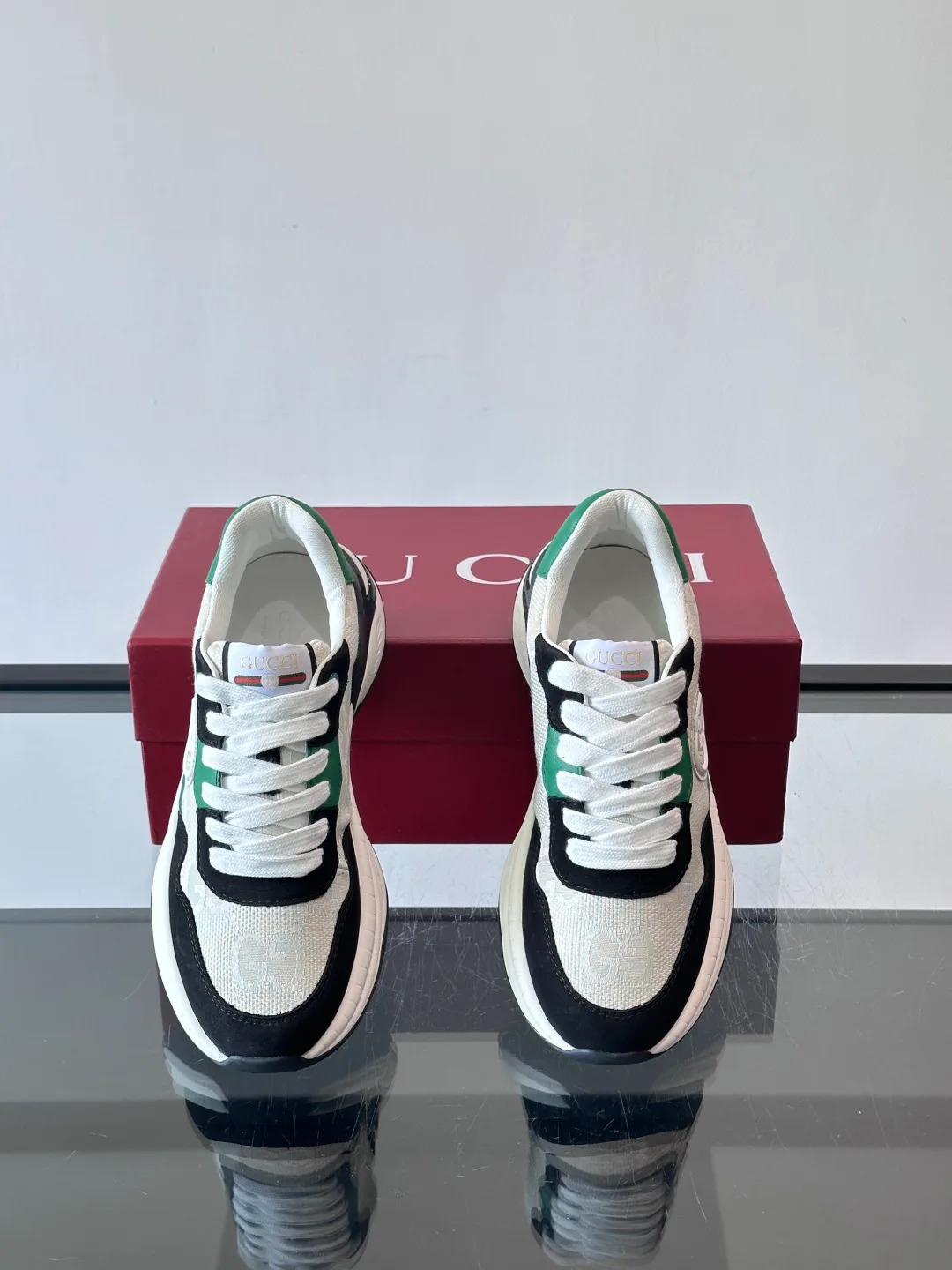 Кроссовки Мужские Gucci 3430323