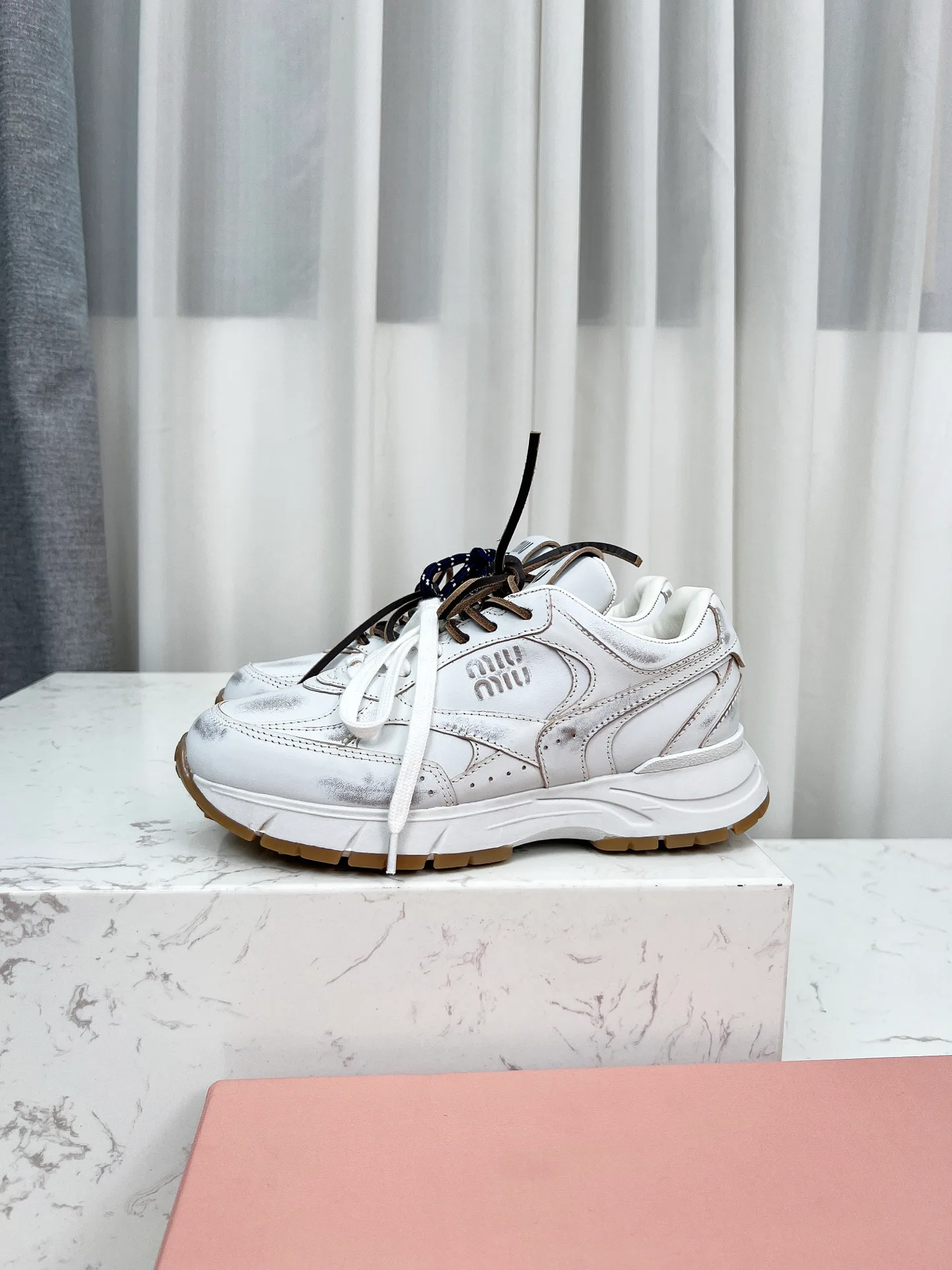 Кроссовки Женские Miu Miu 12799596