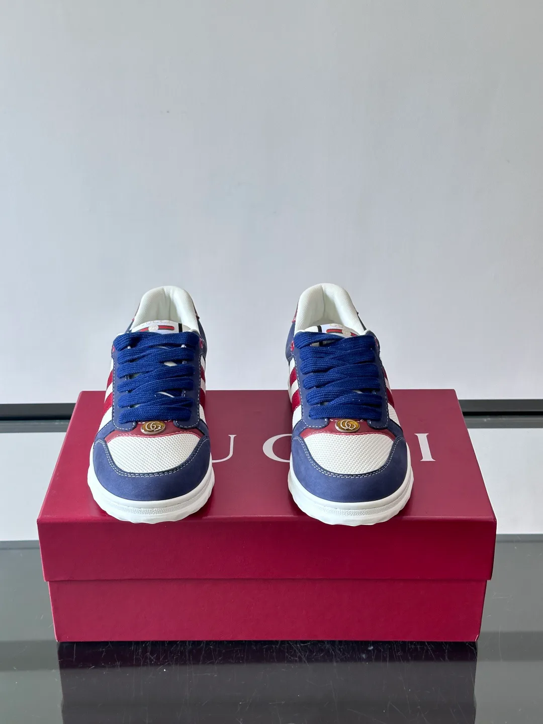 Кроссовки Женские Gucci 17032162