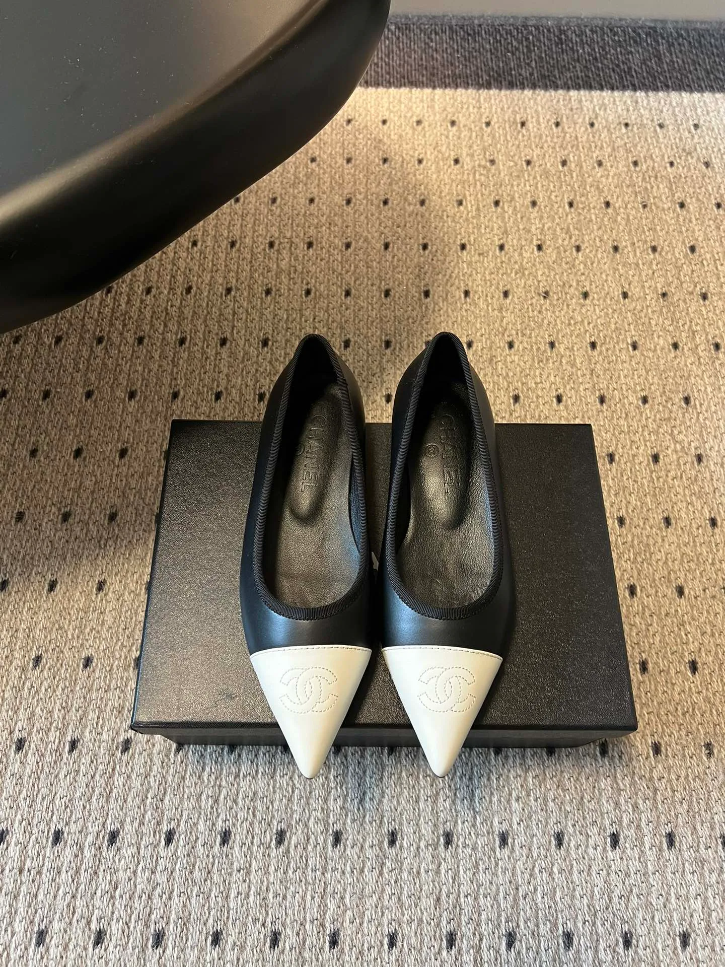 Туфли Женские Chanel 11686944