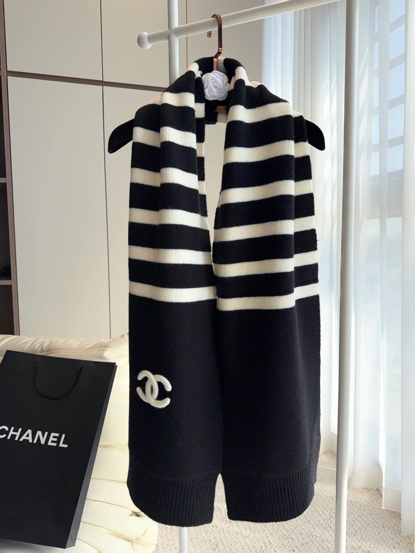 Шарфы Chanel 18401226