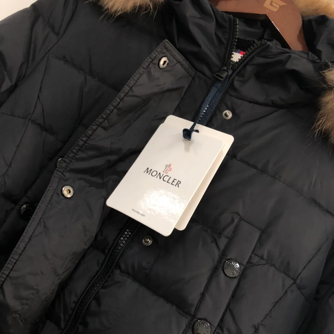 Куртки И Пуховики Женские Moncler 18188704