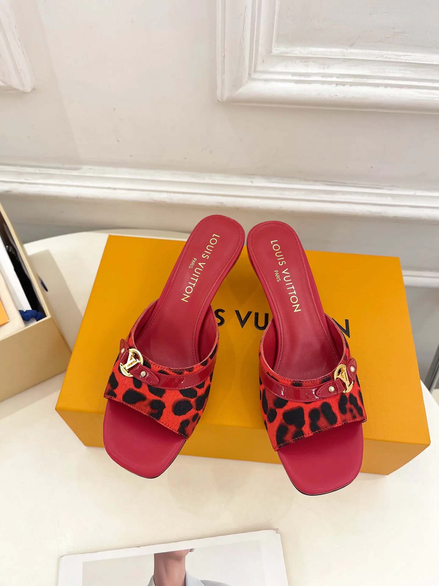 Туфли Женские Louis Vuitton 11458172