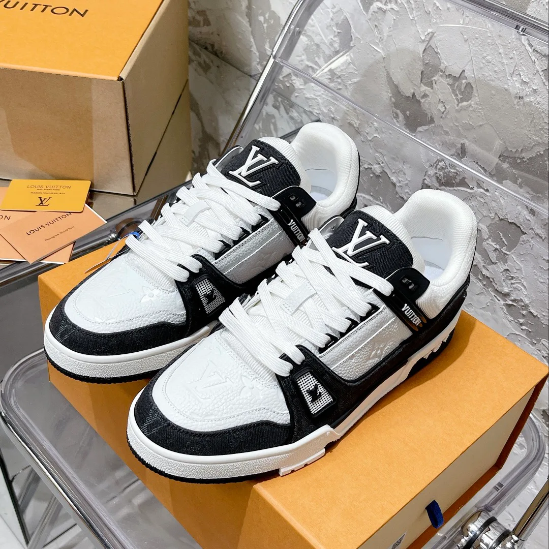 Кроссовки Женские Louis Vuitton 74116