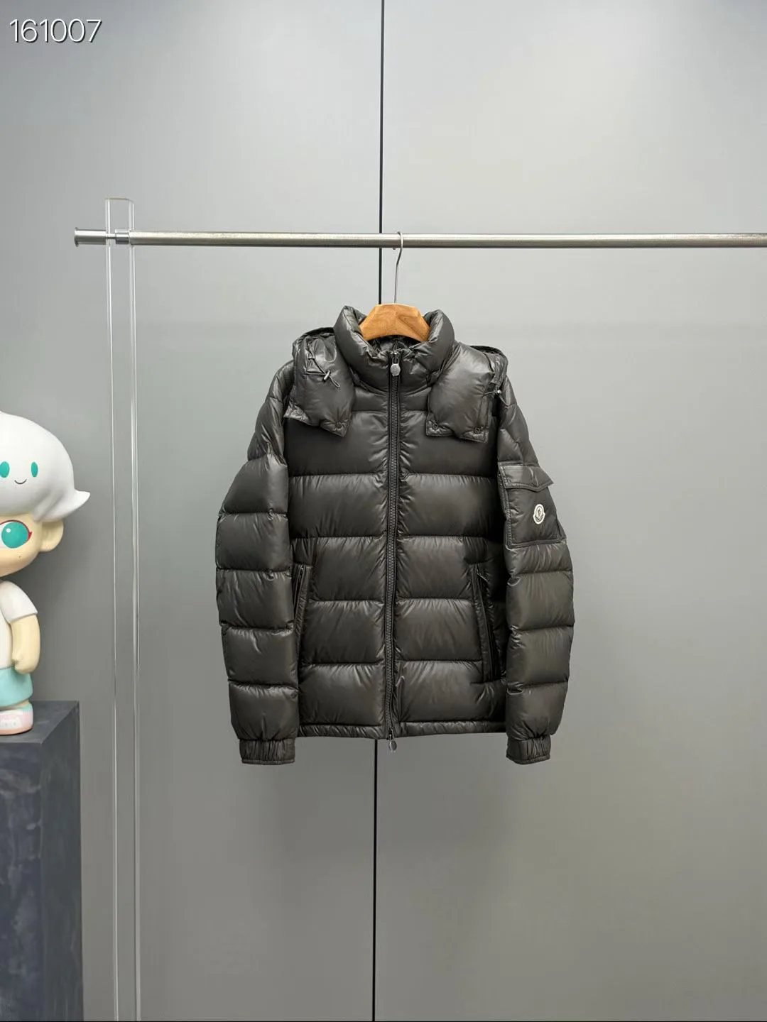 Куртки И Пуховики Женские Moncler 18761905