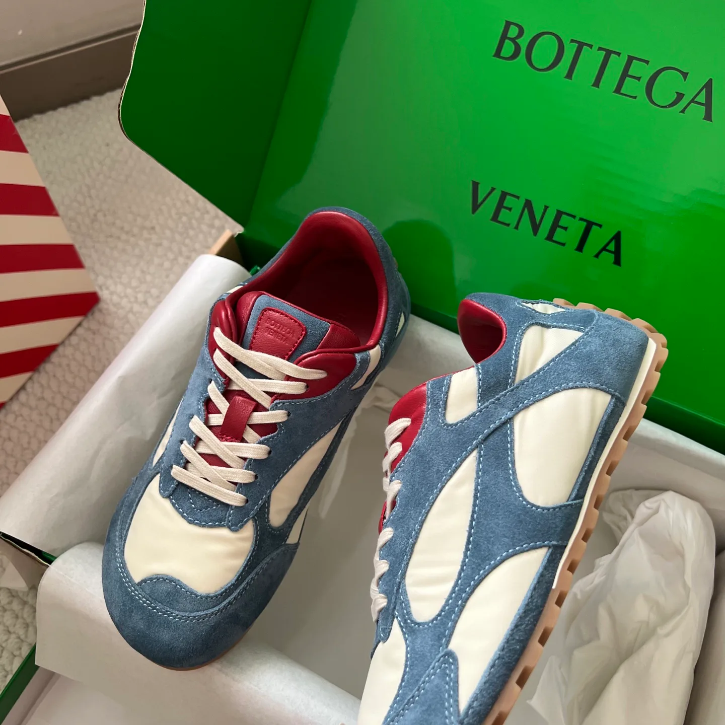 Кроссовки Женские Bottega Veneta 11565969