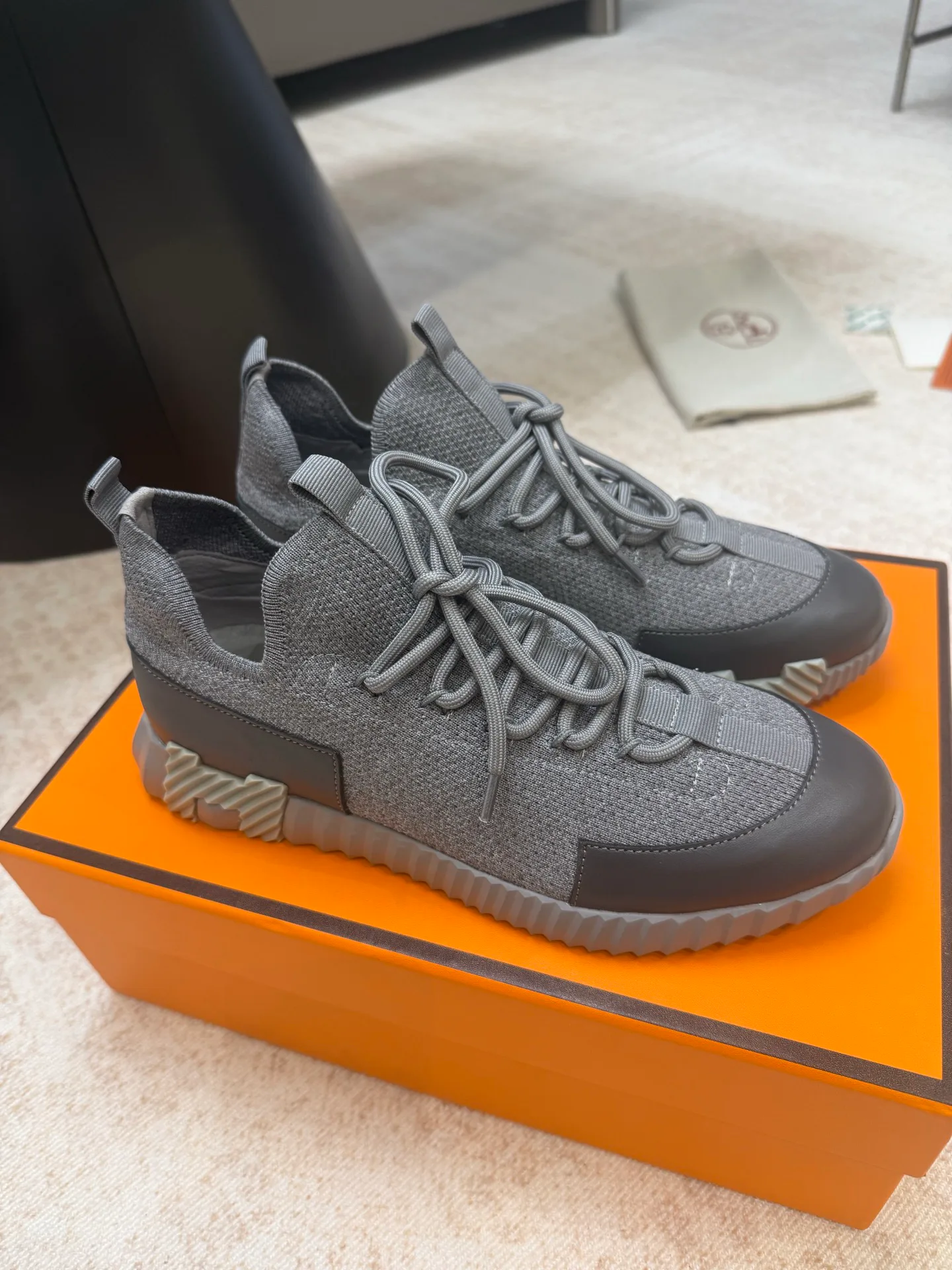 Кроссовки Женские Hermes 11628857