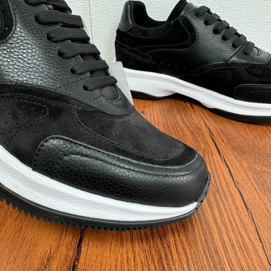 Кроссовки Женские Armani 18100460
