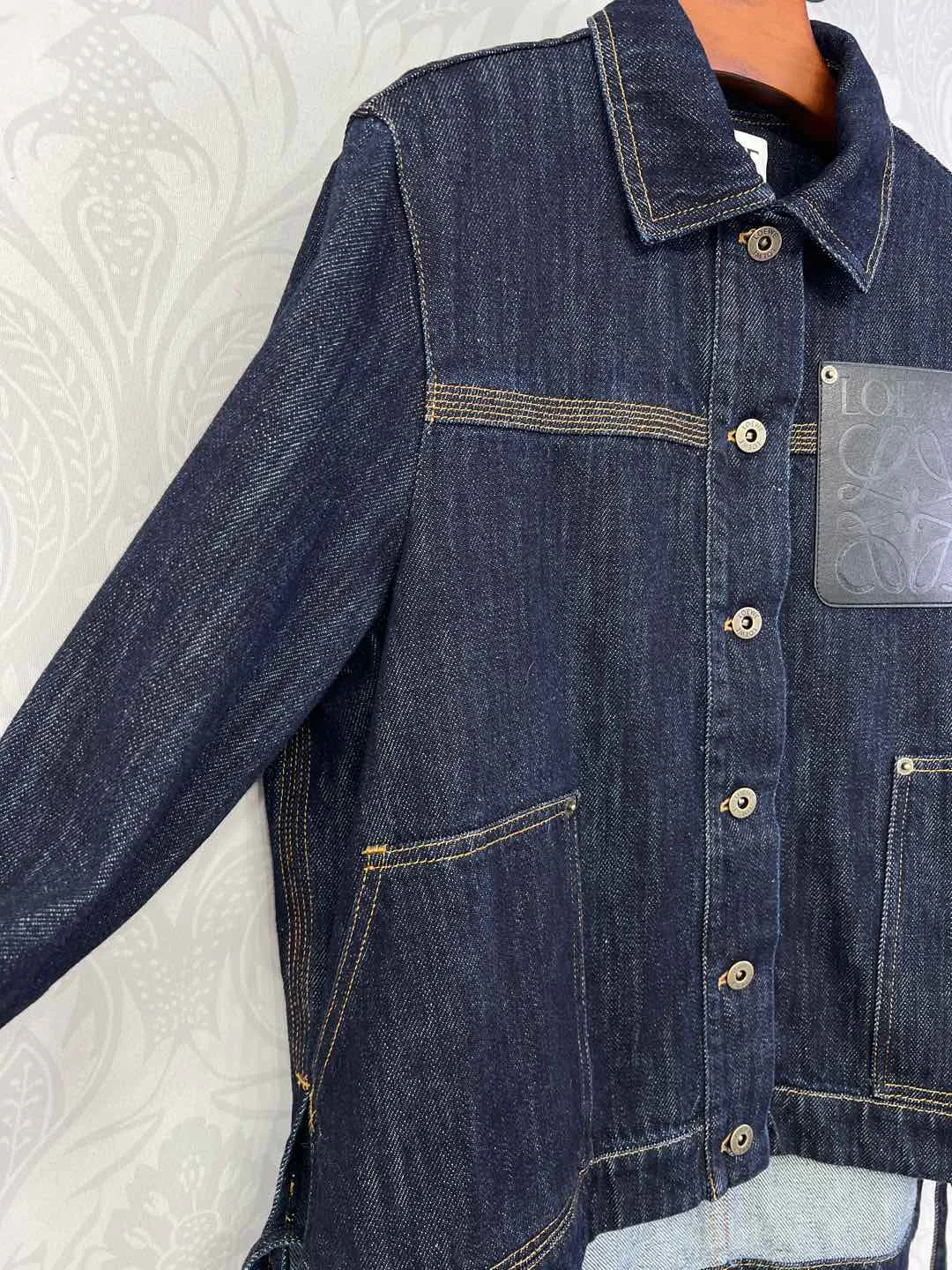 Куртки И Пуховики Женские Loewe 1835783