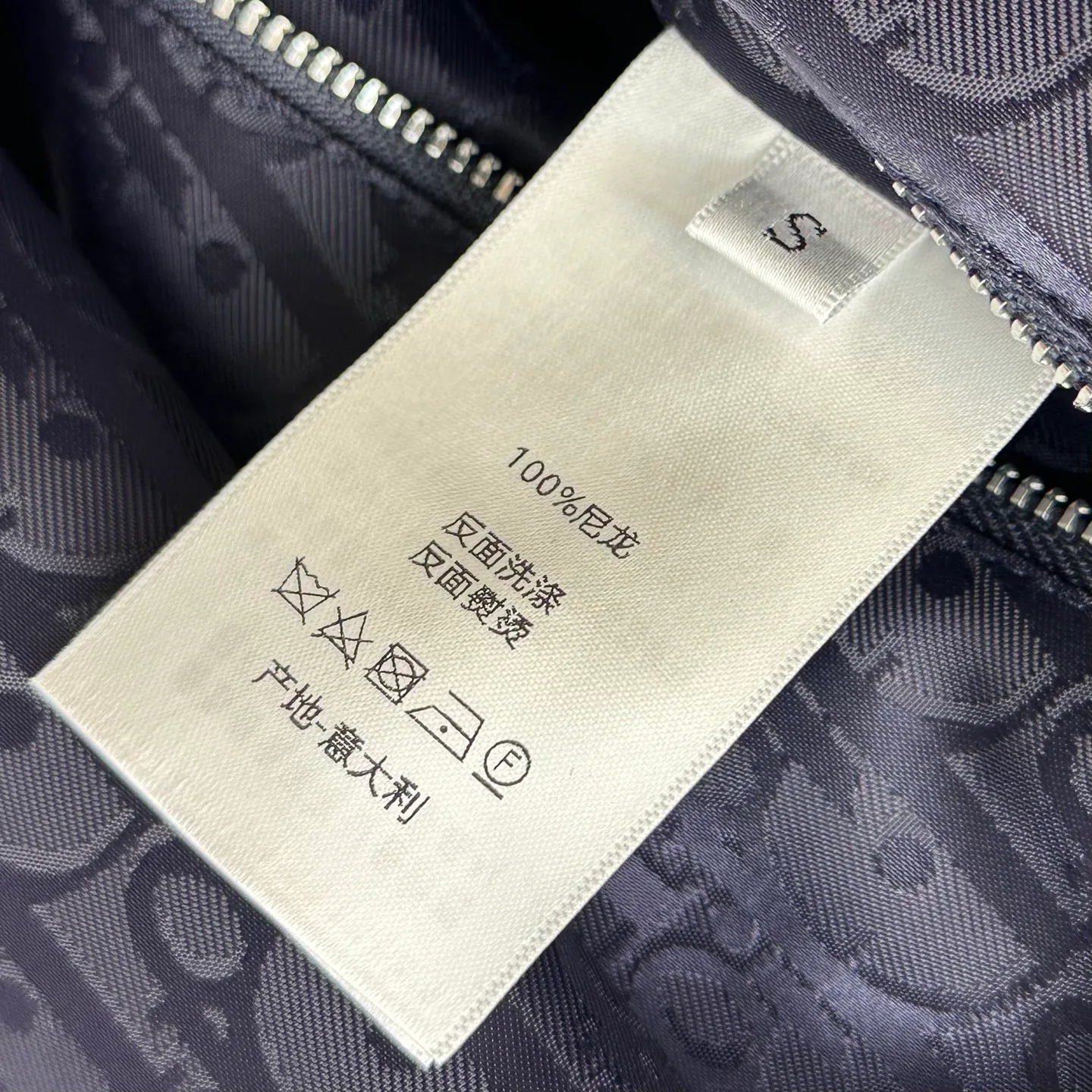 Куртки И Пуховики Женские Christian Dior 18022965