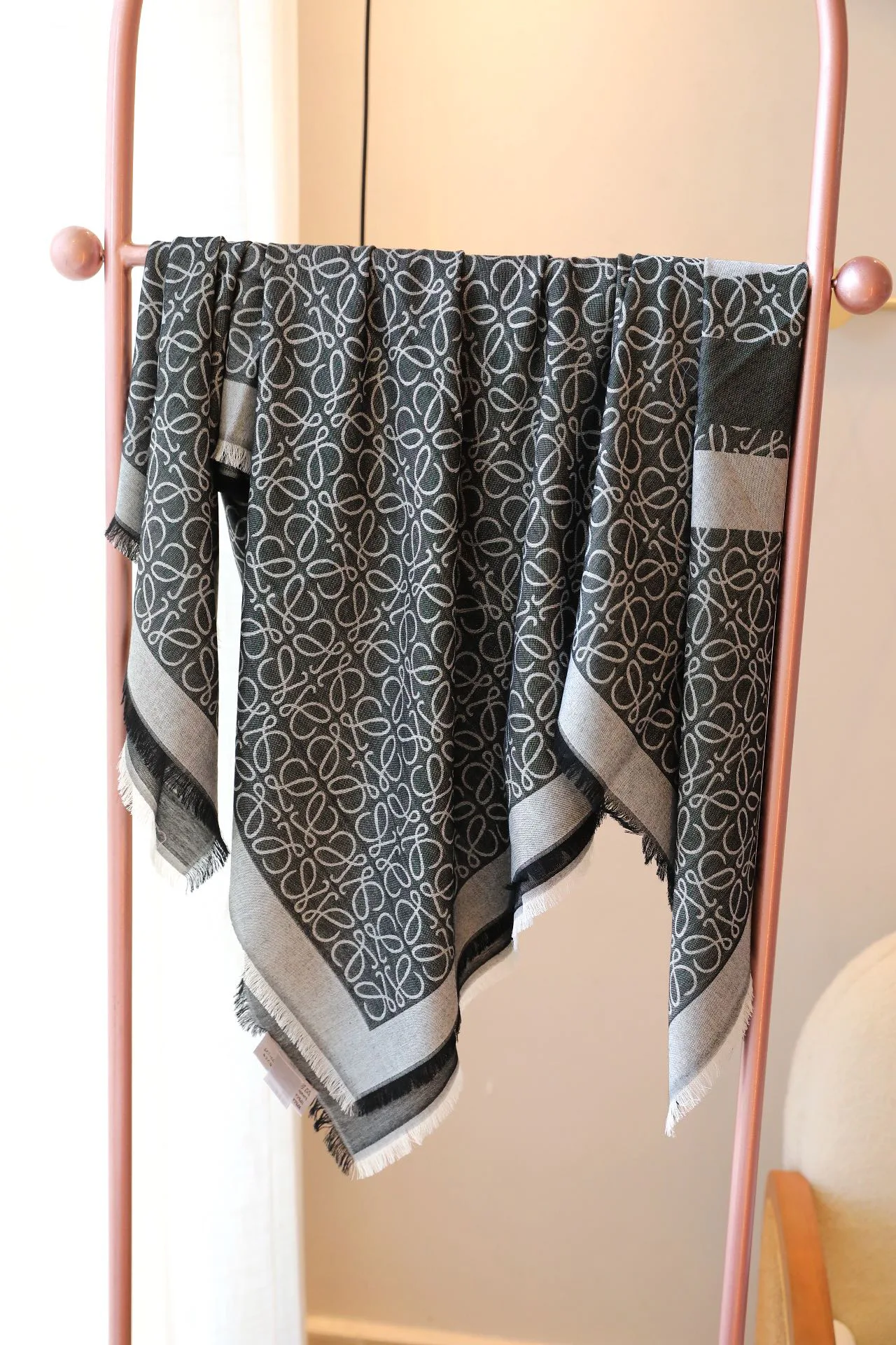 Шарфы Loewe 17935858