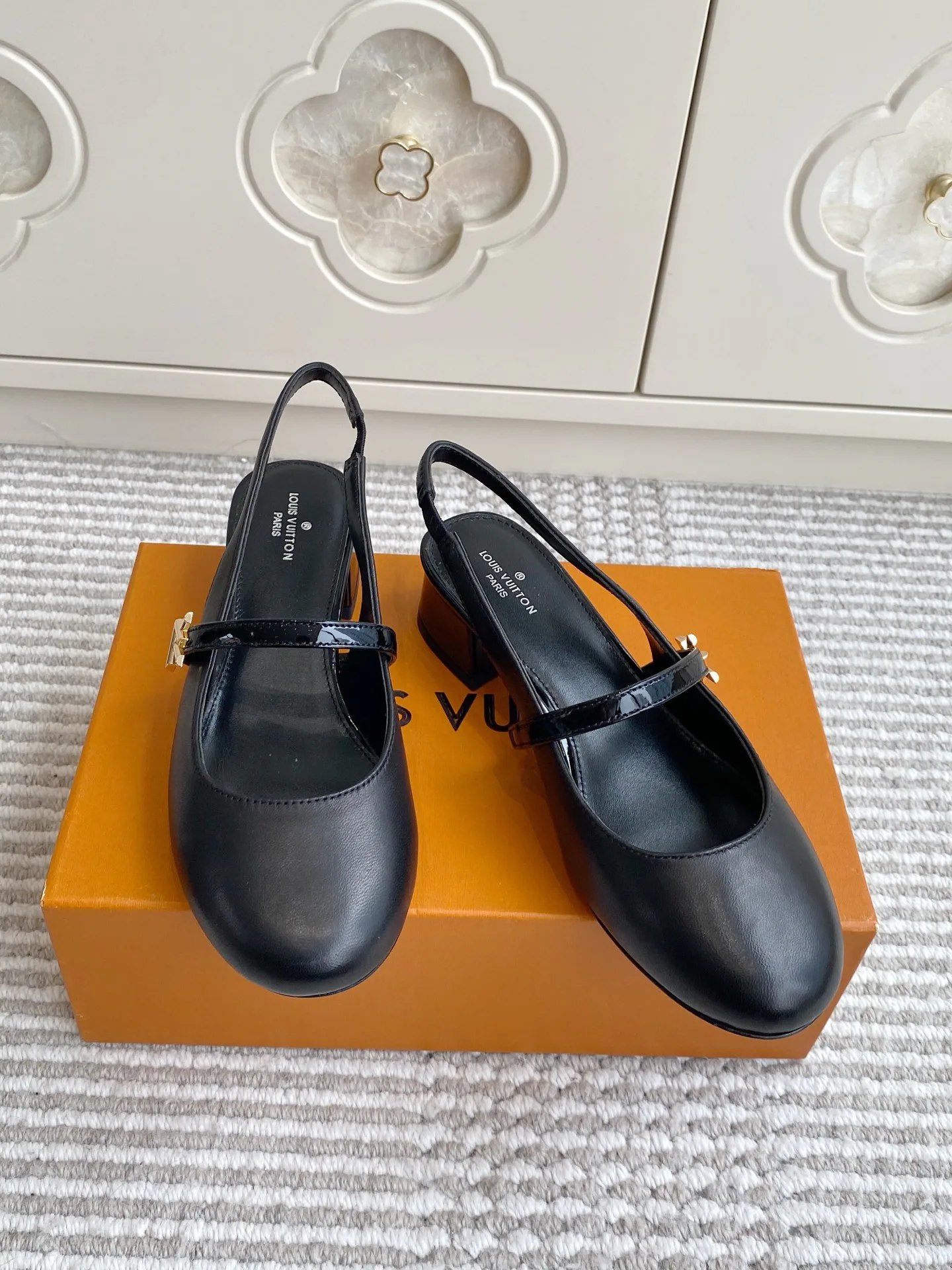 Туфли Женские Louis Vuitton 12798308