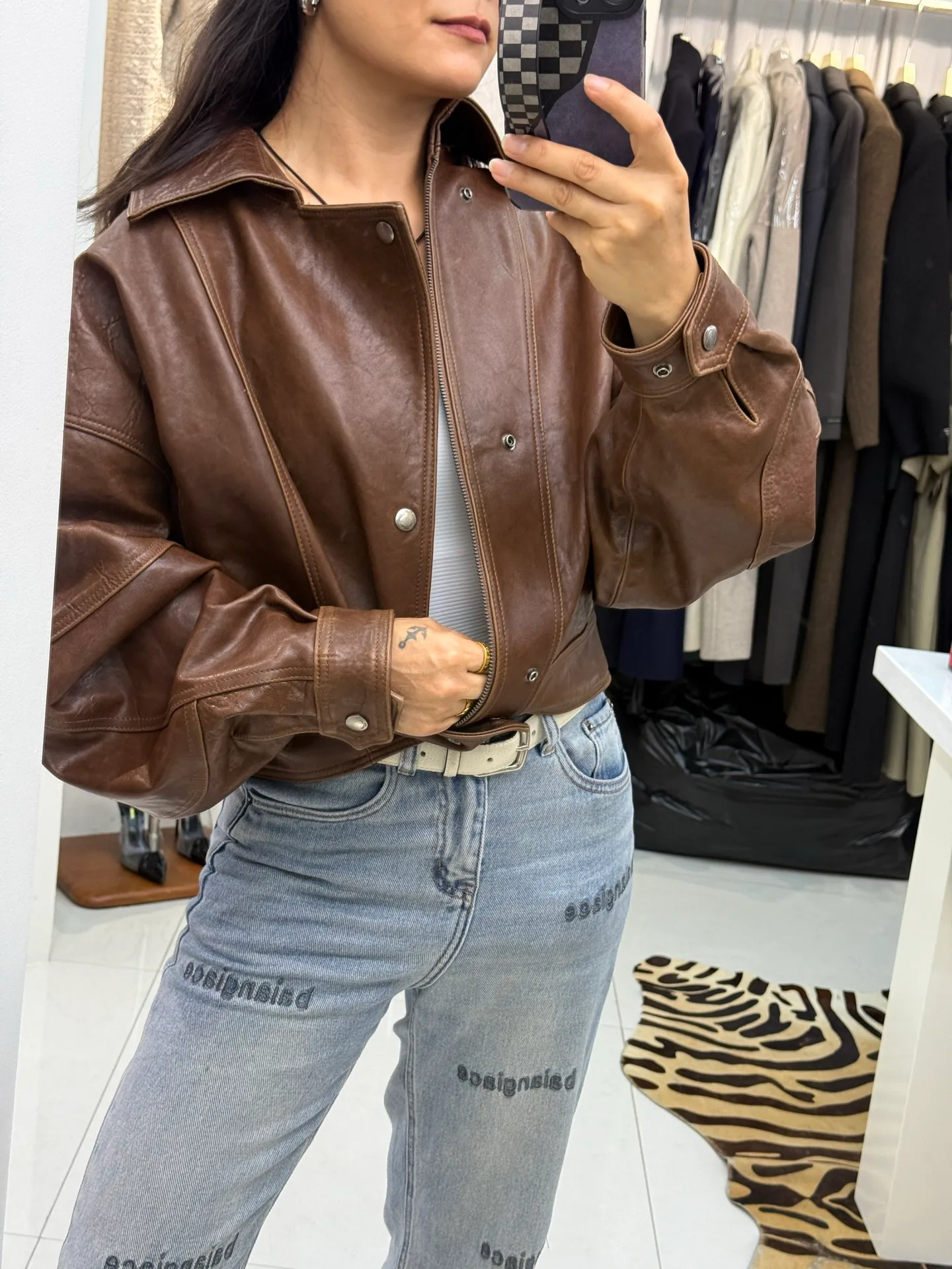 Кожаные Куртки И Дублёнки Женские Saint Laurent 70245