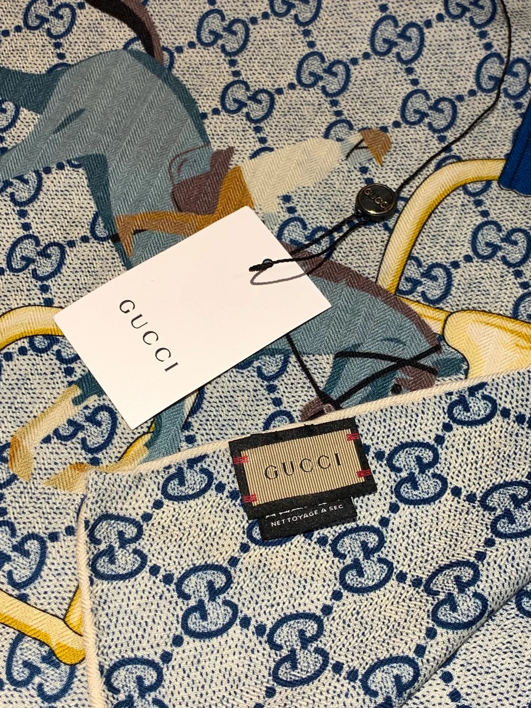 Шарфы Gucci 420539