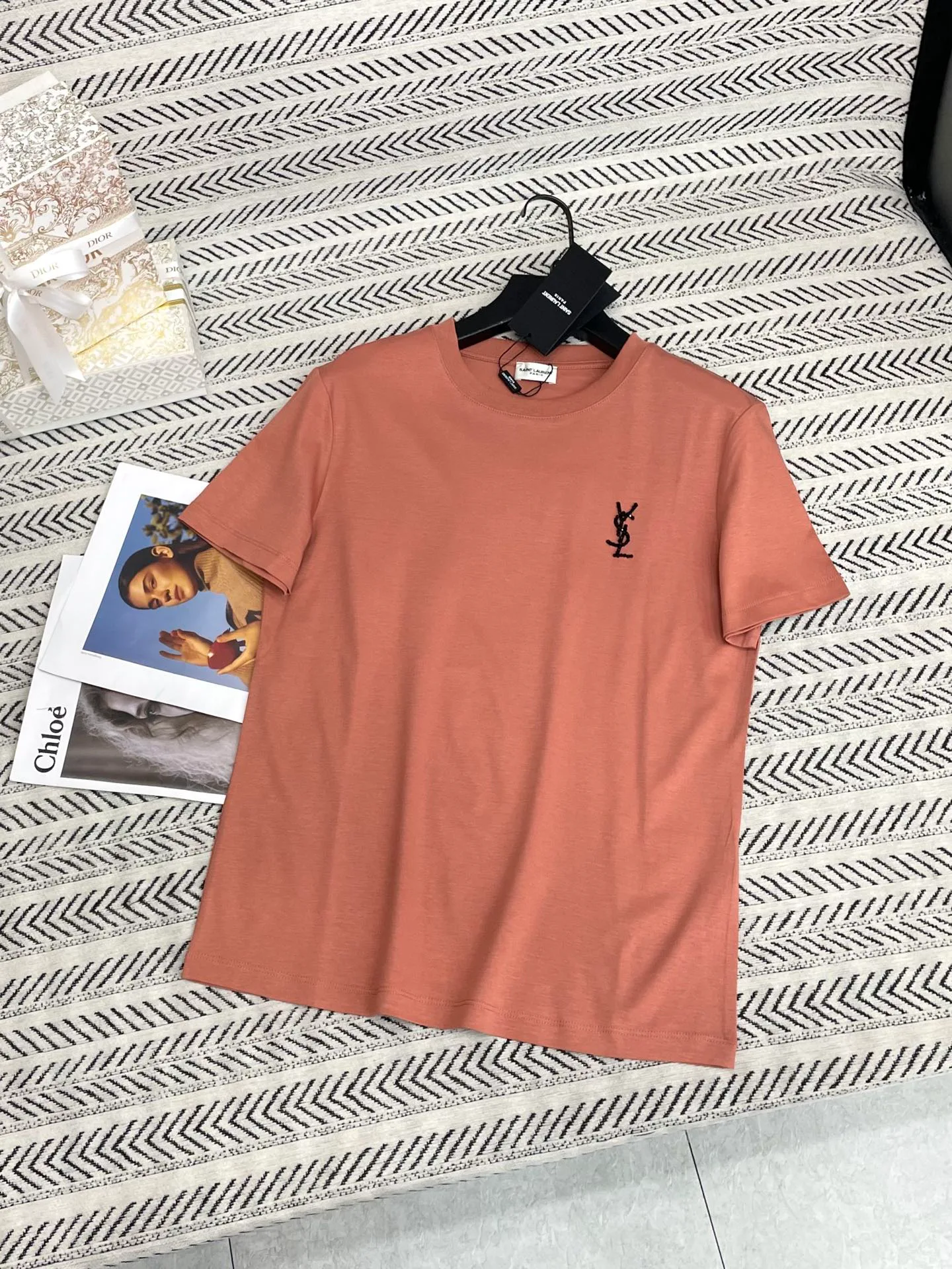 Футболки Женские Saint Laurent 2321911