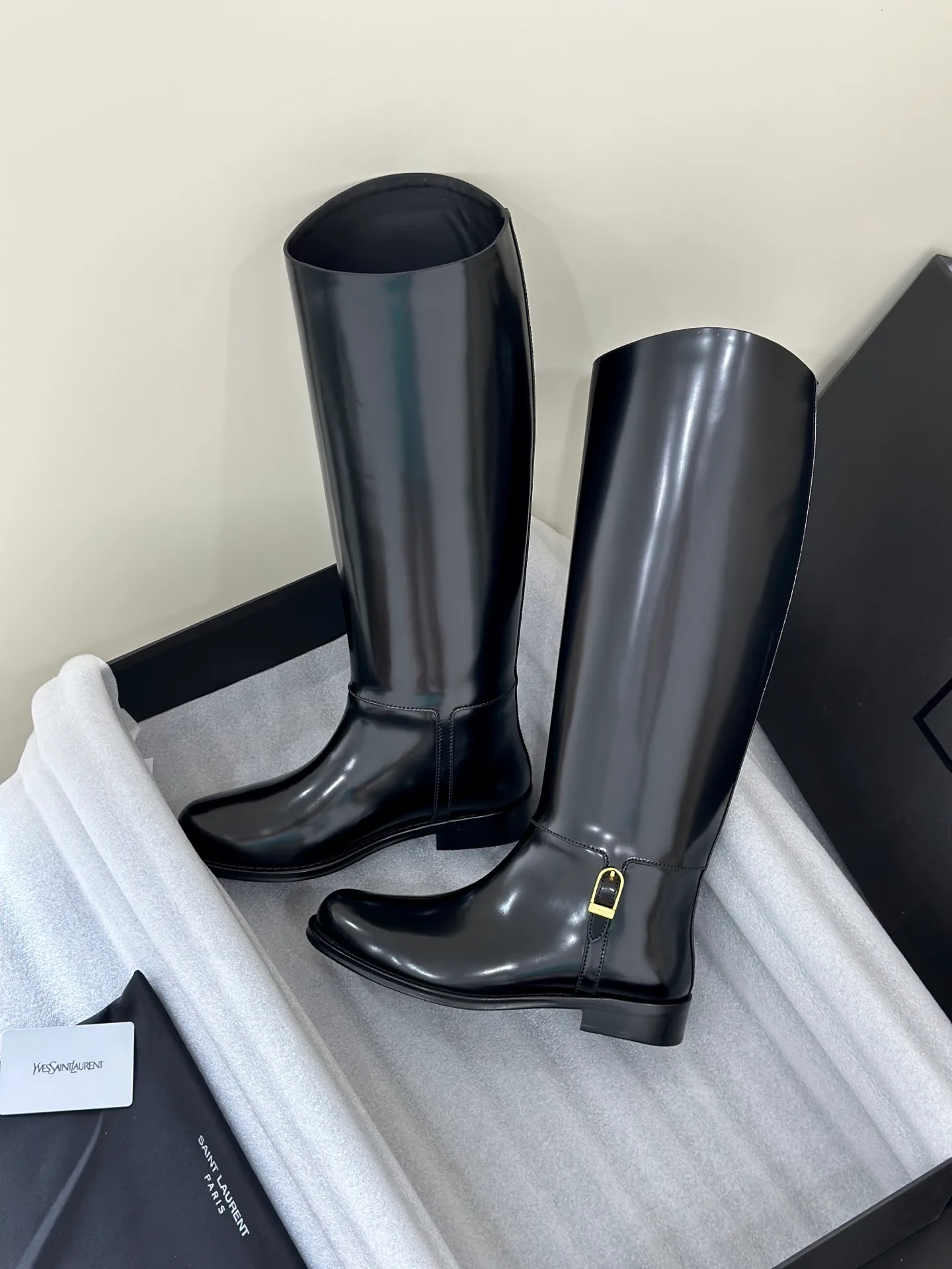 Сапоги Женские Saint Laurent 18080160