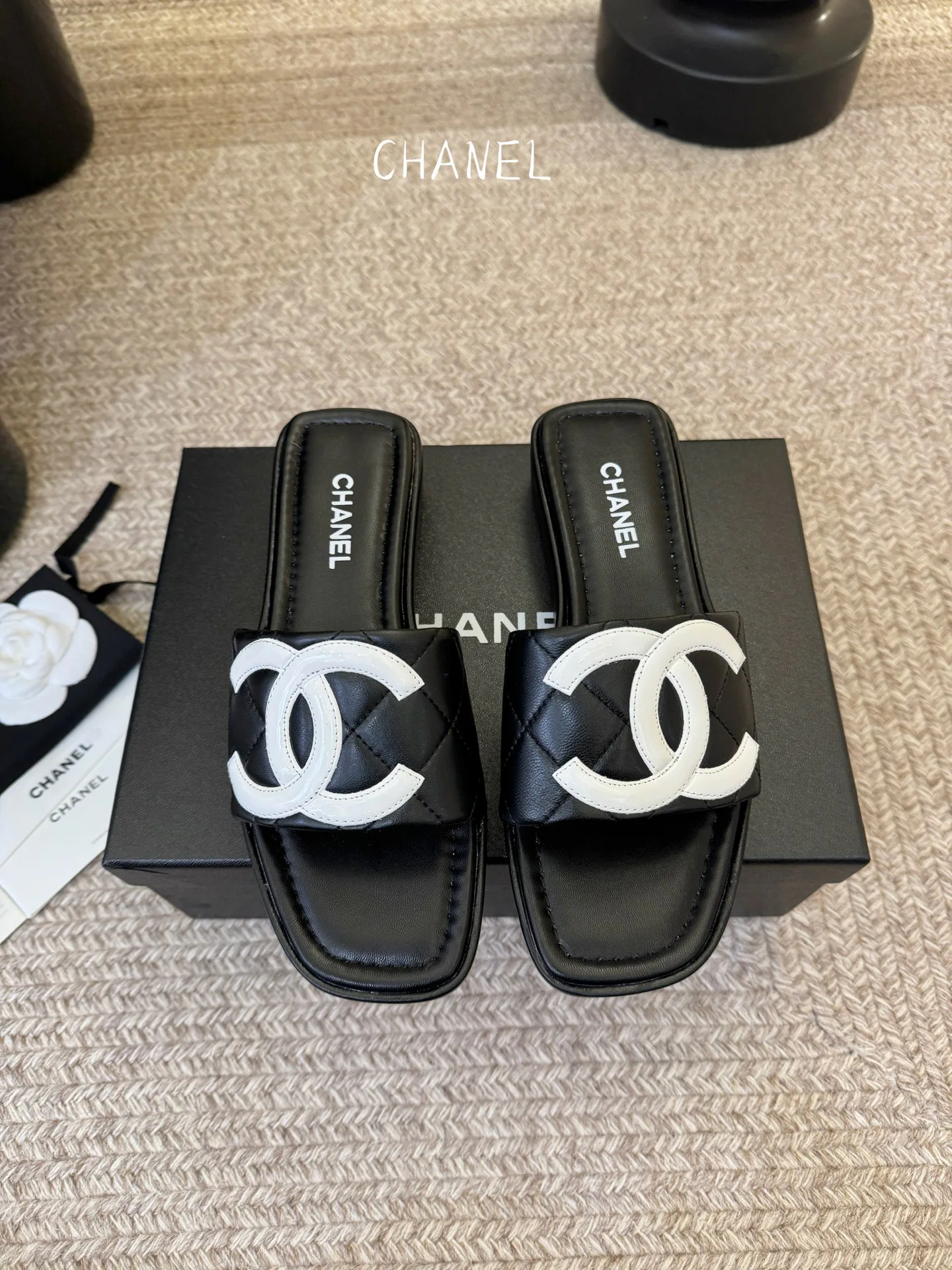 Шлепанцы Женские Chanel 11695983