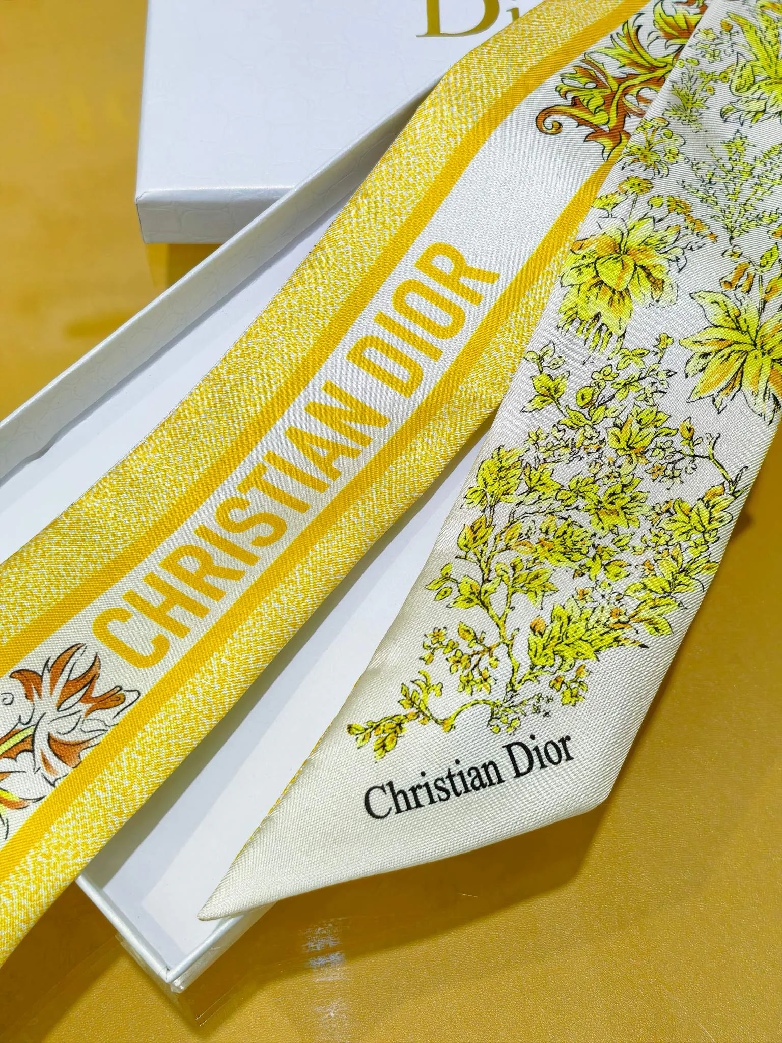 Платки Christian Dior 14519333