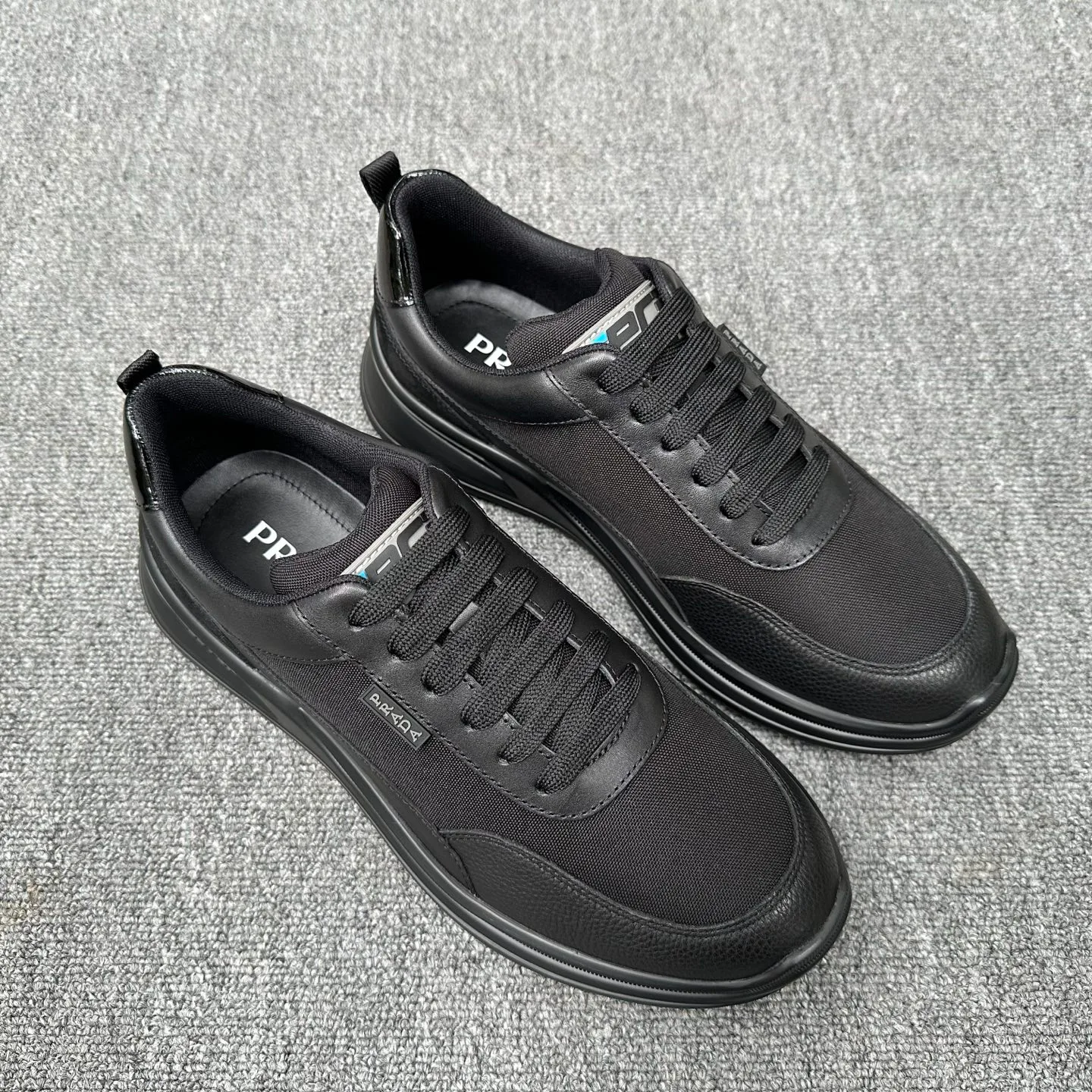 Кроссовки Мужские Prada 18076344