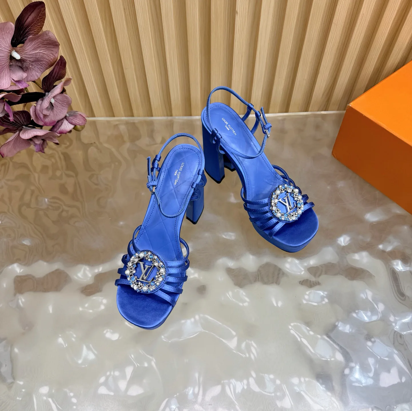 Туфли Женские Louis Vuitton 11411867