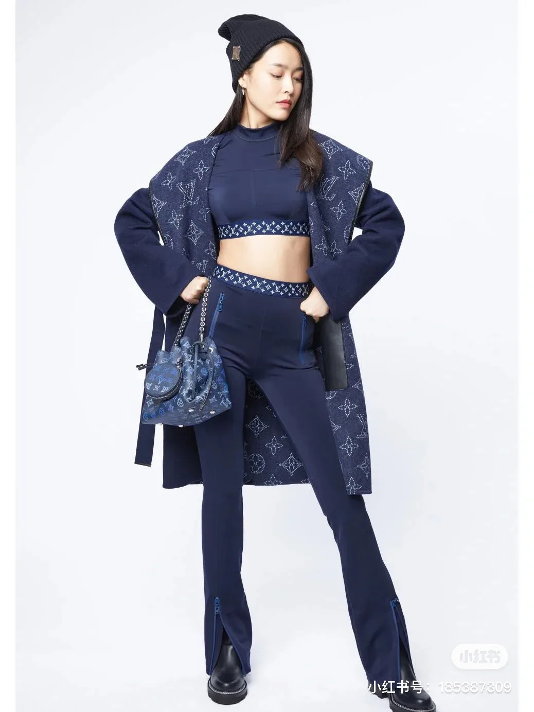Пальто Женские Louis Vuitton 18601483