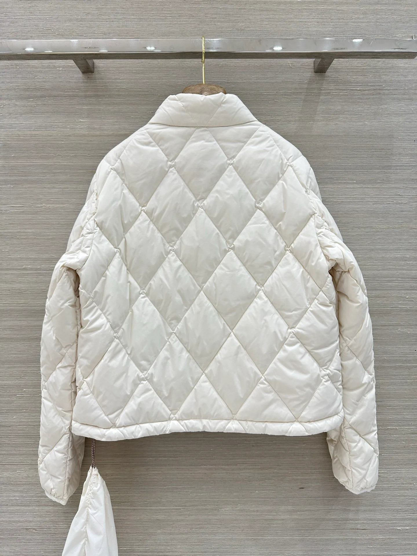 Куртки И Пуховики Женские Burberry 19131394
