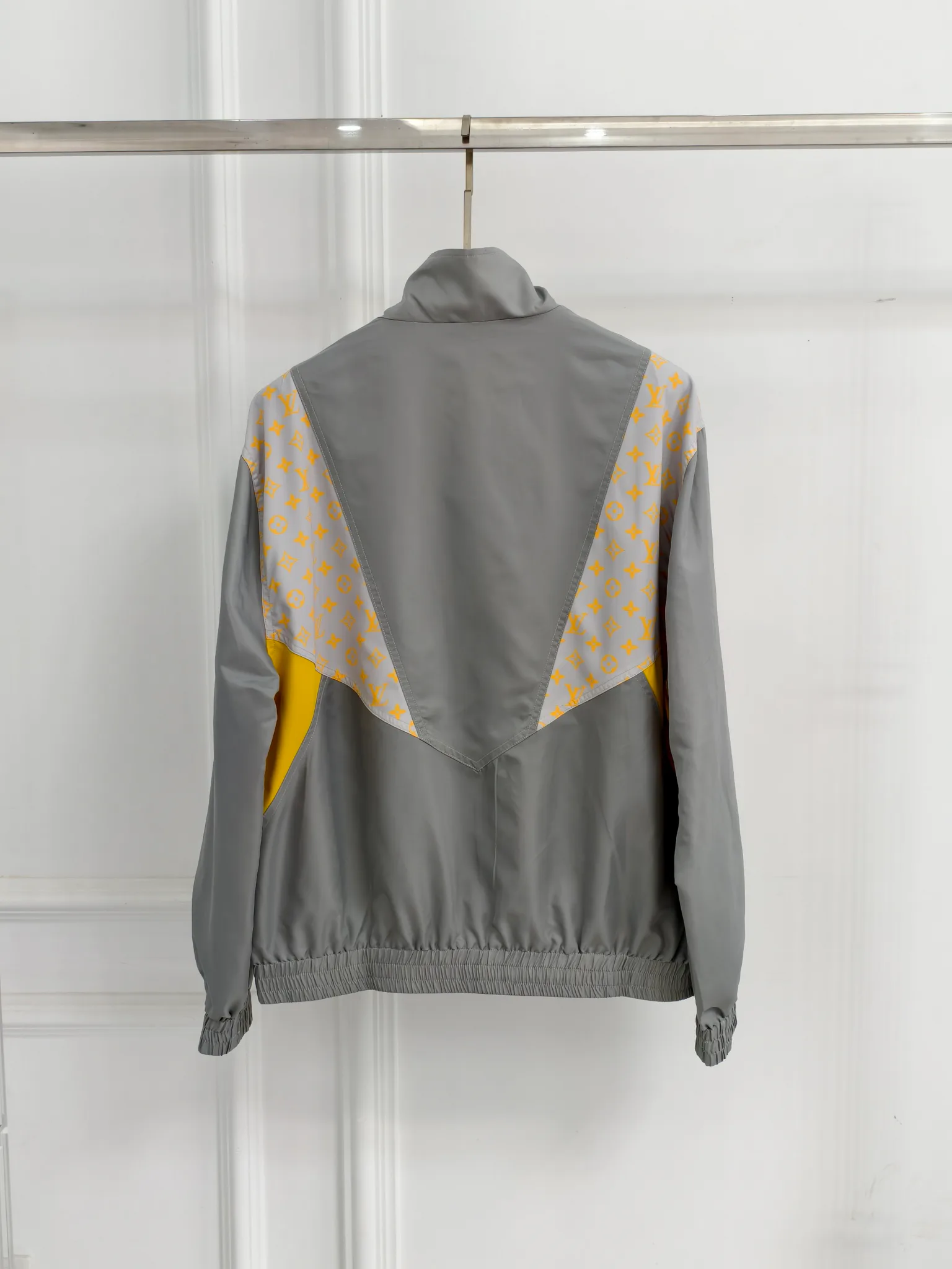 Жакеты Женские Louis Vuitton 12842428