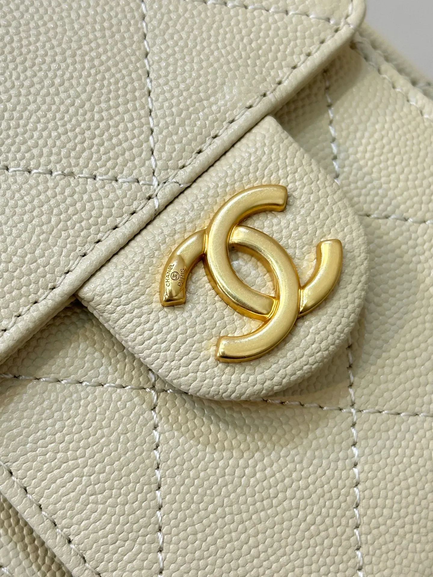 Классические Сумки Женские Chanel 17376177
