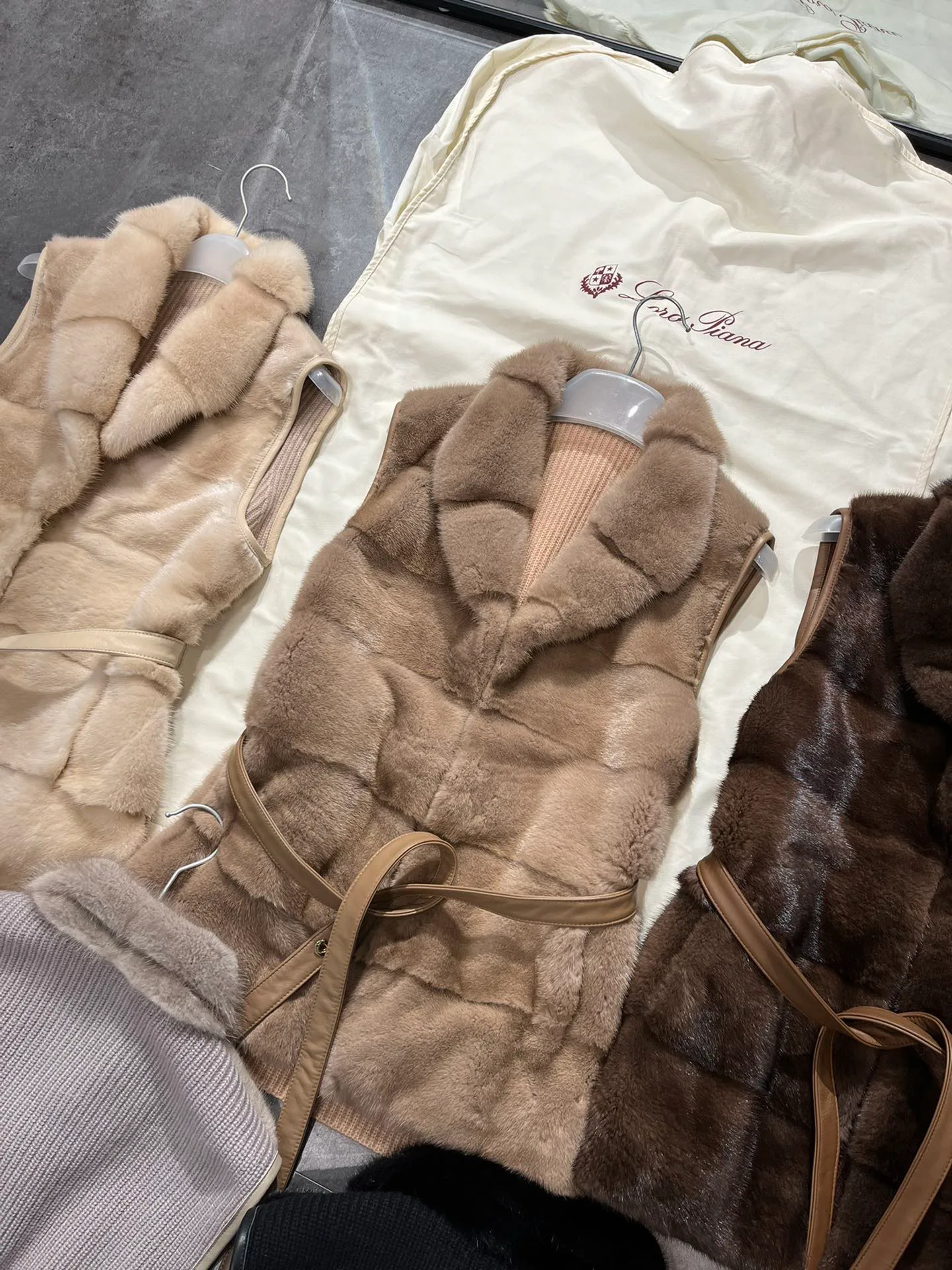 Жилеты Женские Loro Piana 18899893