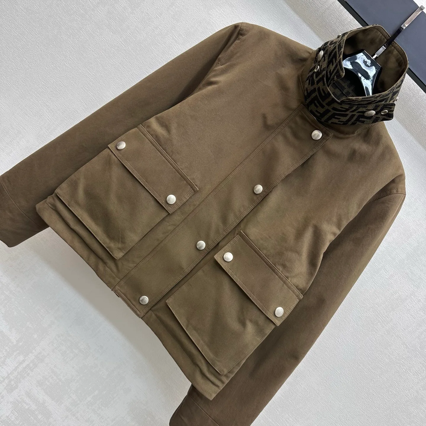 Куртки И Пуховики Женские Fendi 19426704