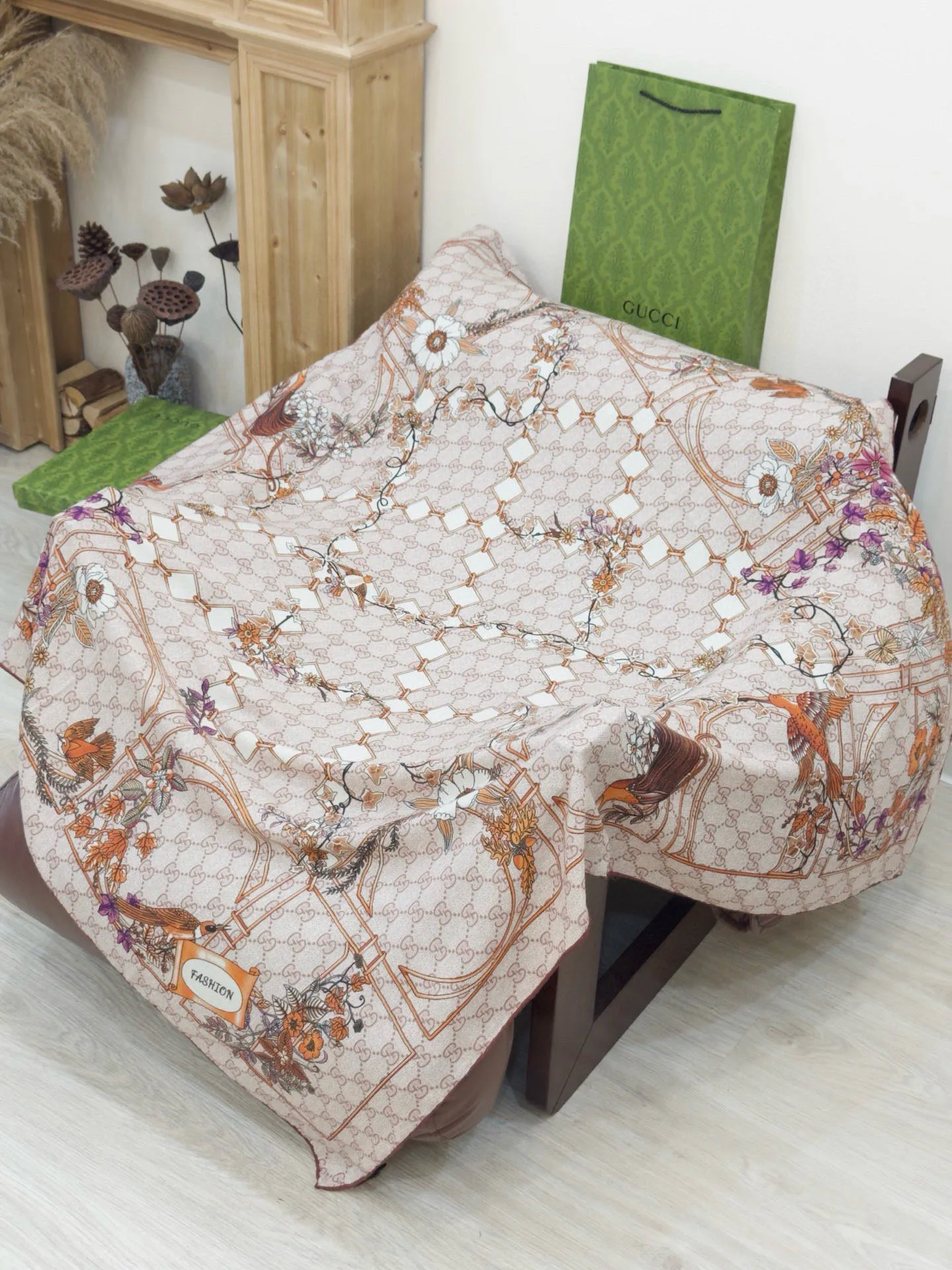 Шарфы Gucci 153875