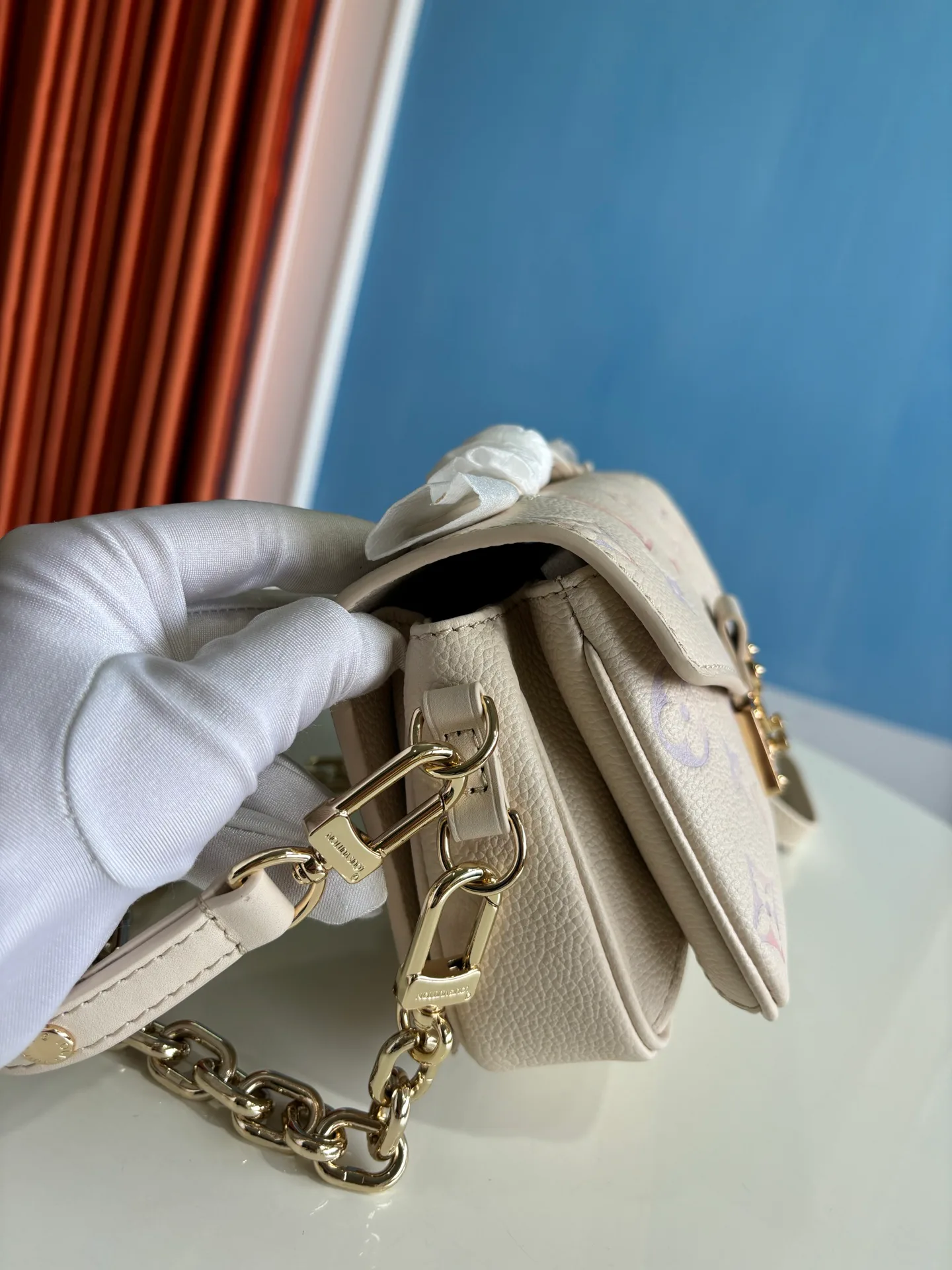 Сумки На Ремне Женские Louis Vuitton 81245