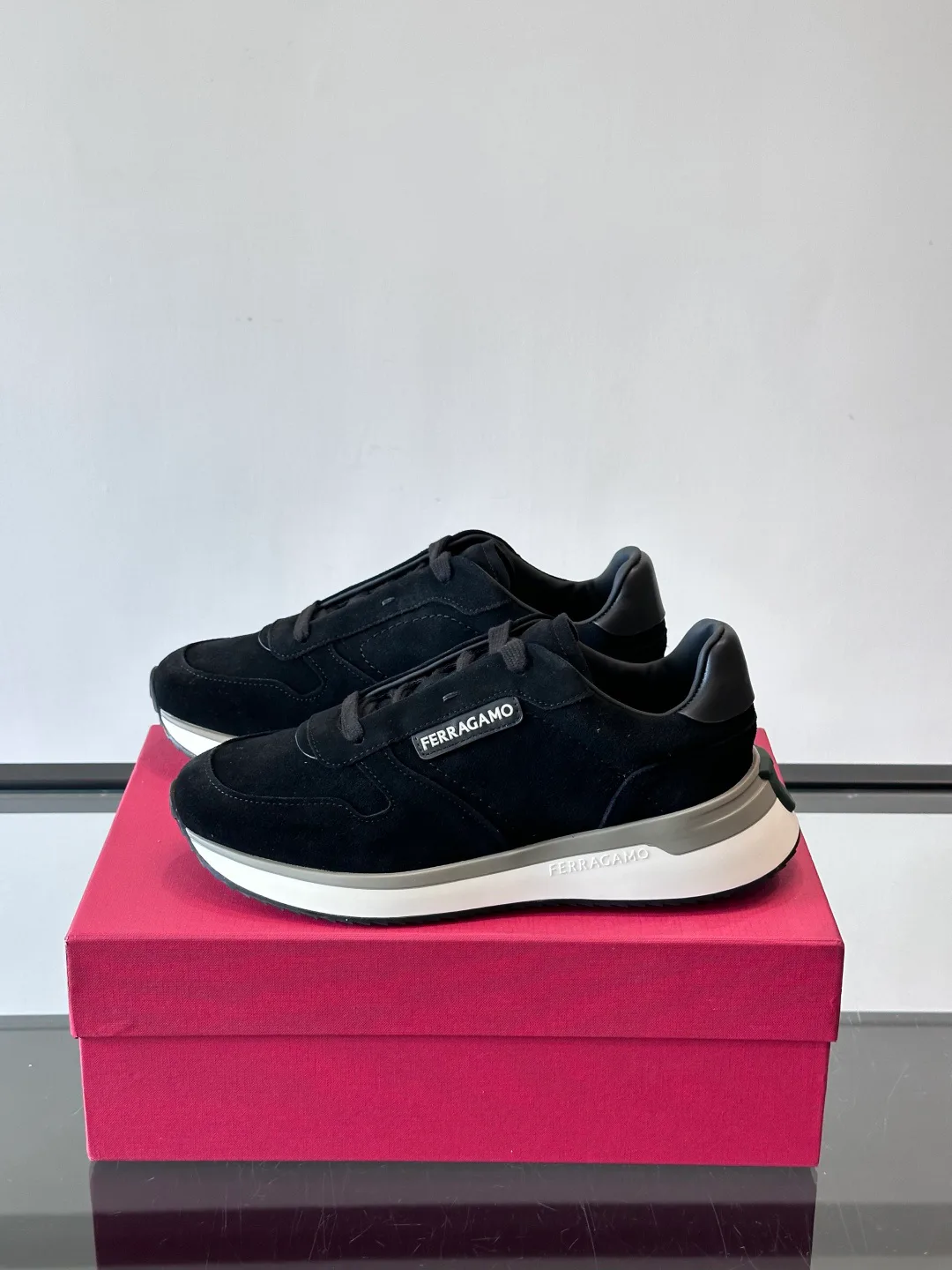 Кроссовки Мужские Salvatore Ferragamo 348200