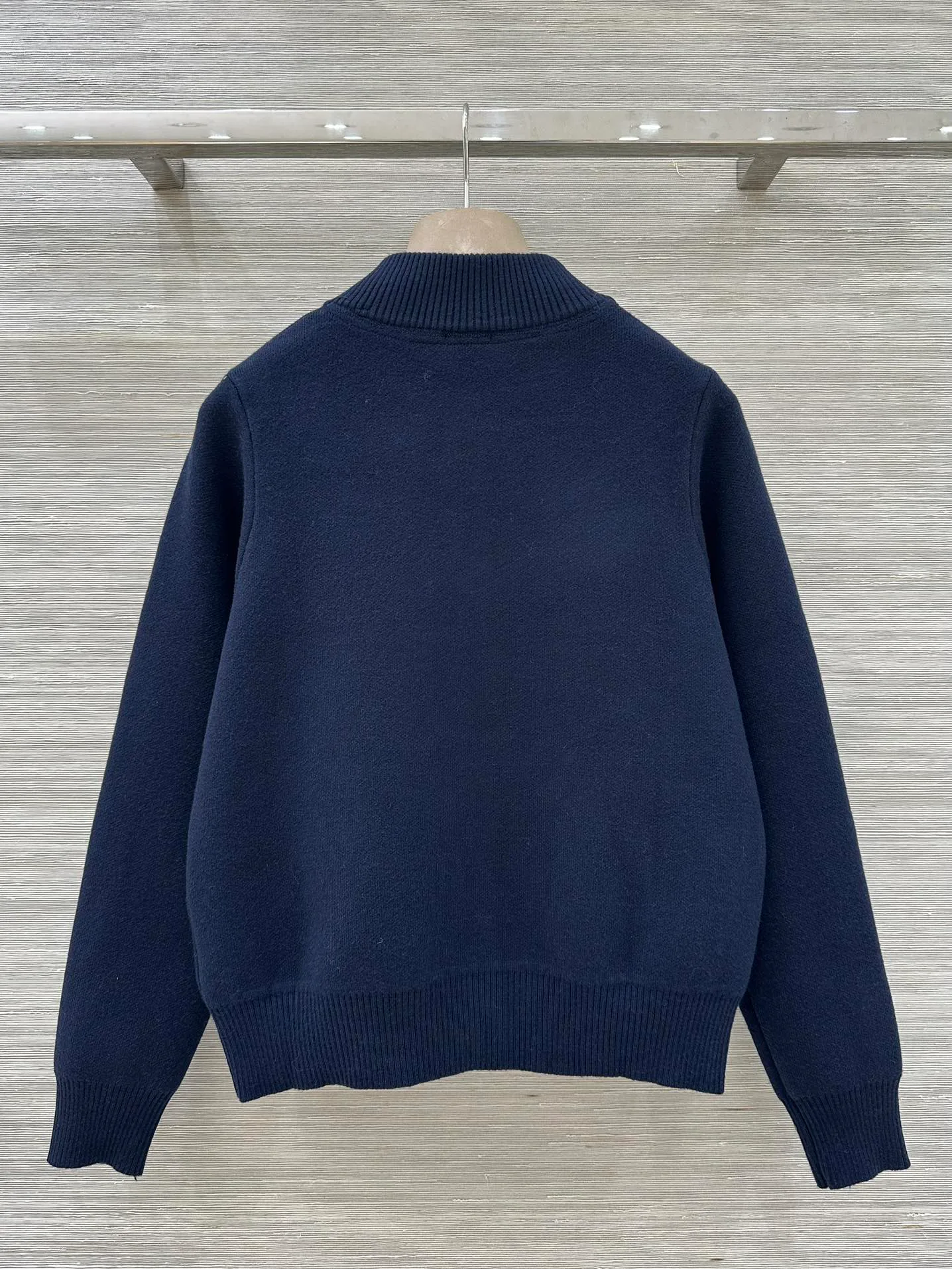 Куртки И Пуховики Женские Burberry 650250