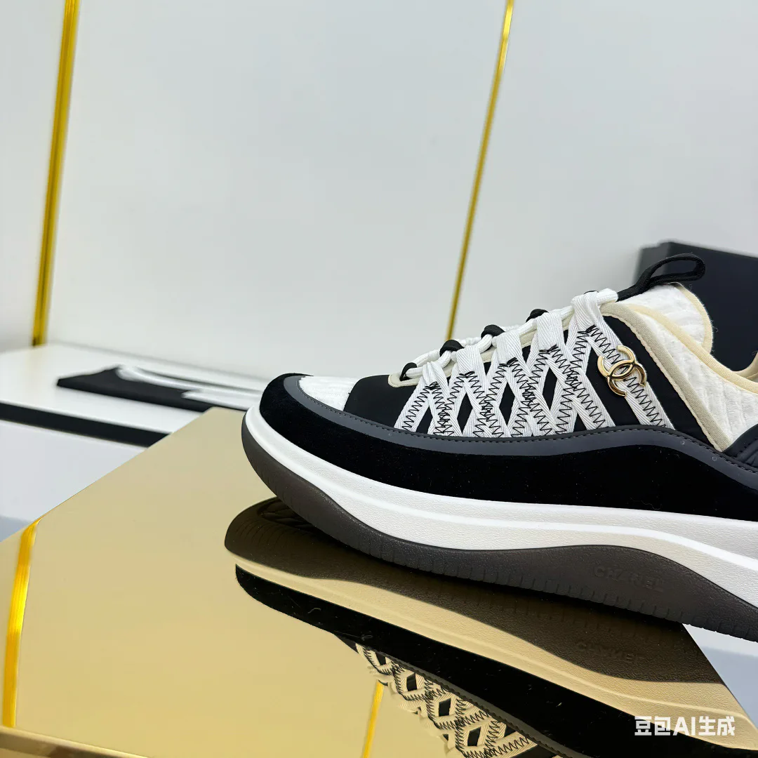 Кроссовки Женские Chanel 4502704