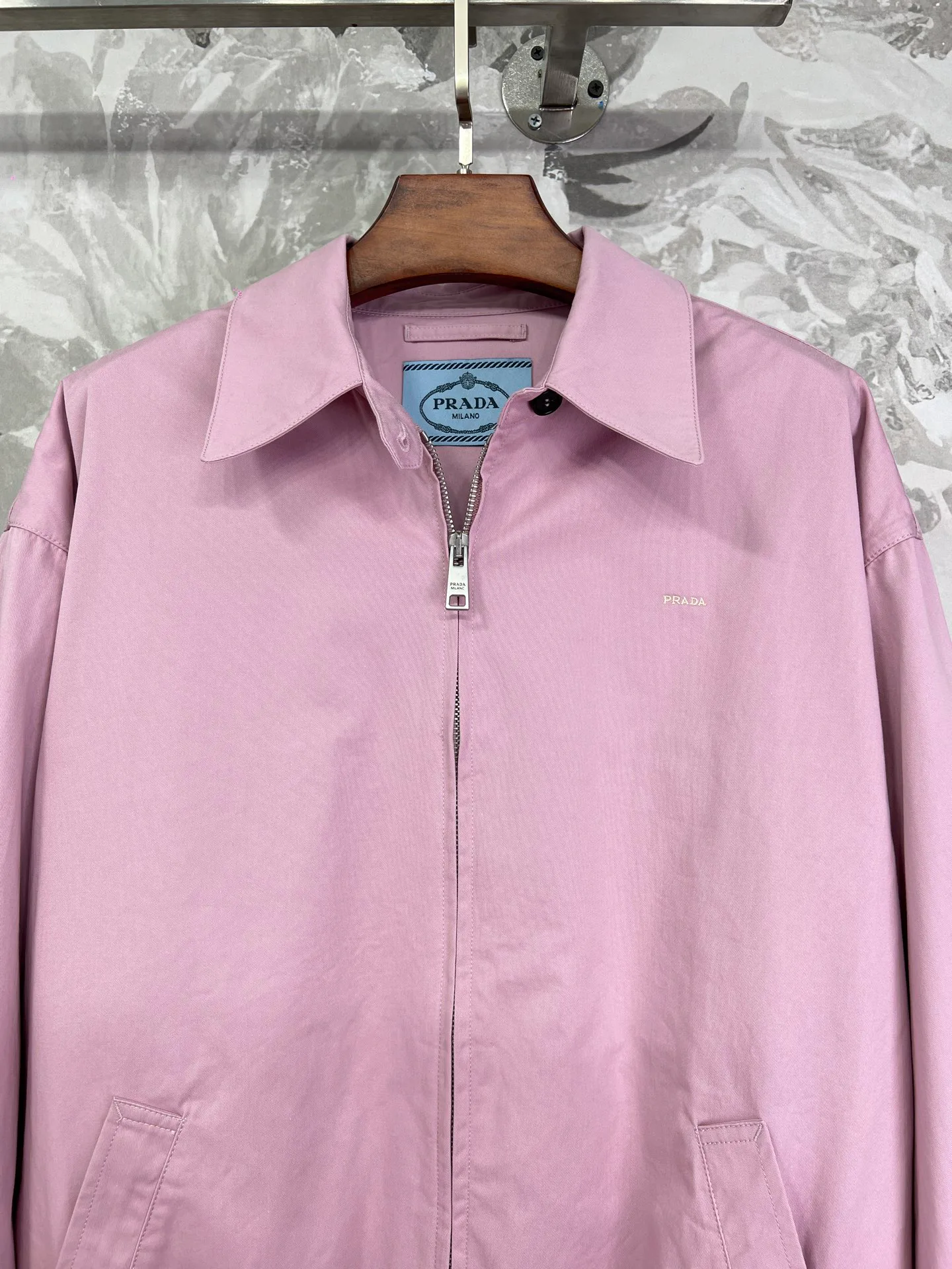Куртки И Пуховики Женские Prada 1890567