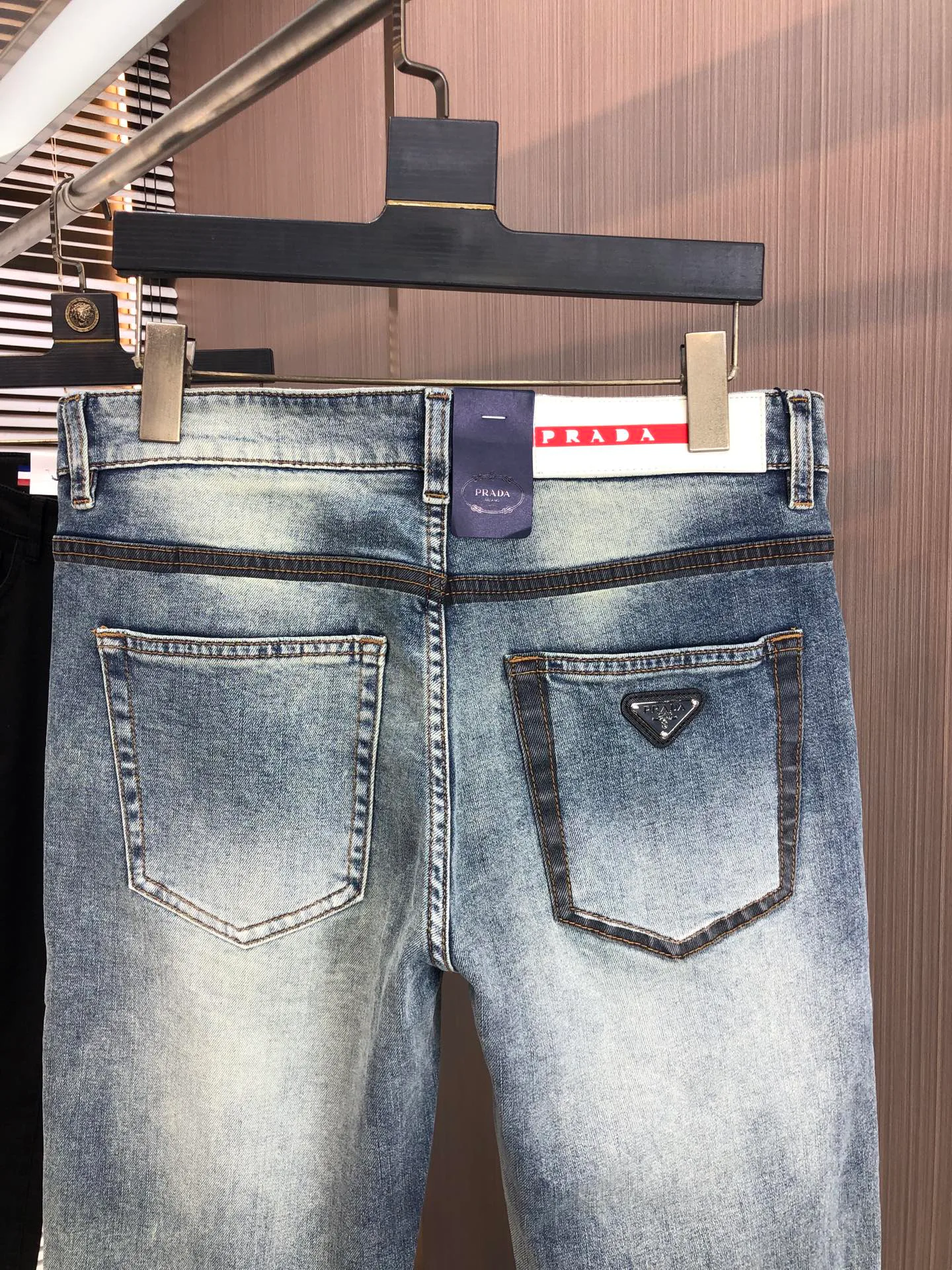 Джинсы Женские Prada 10186848