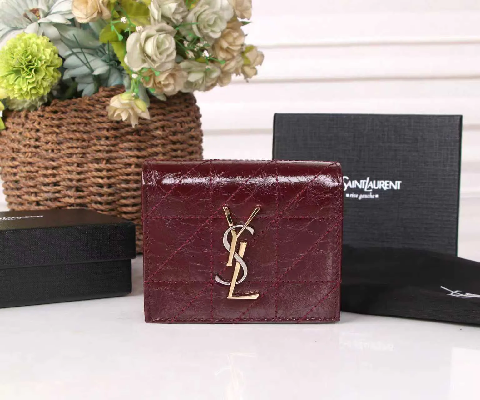 Клатчи Женские Saint Laurent 442052