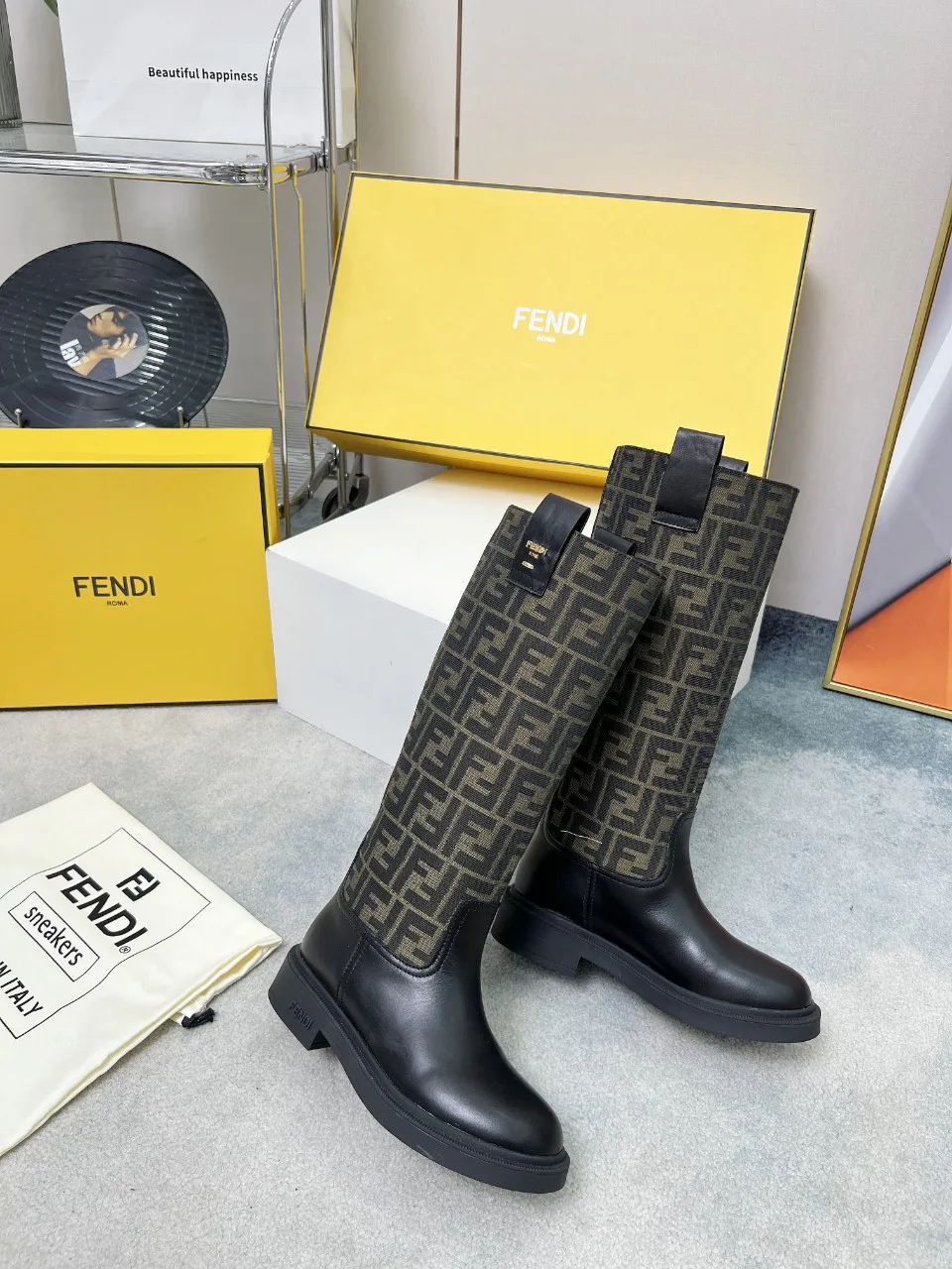Сапоги Женские Fendi 18104312