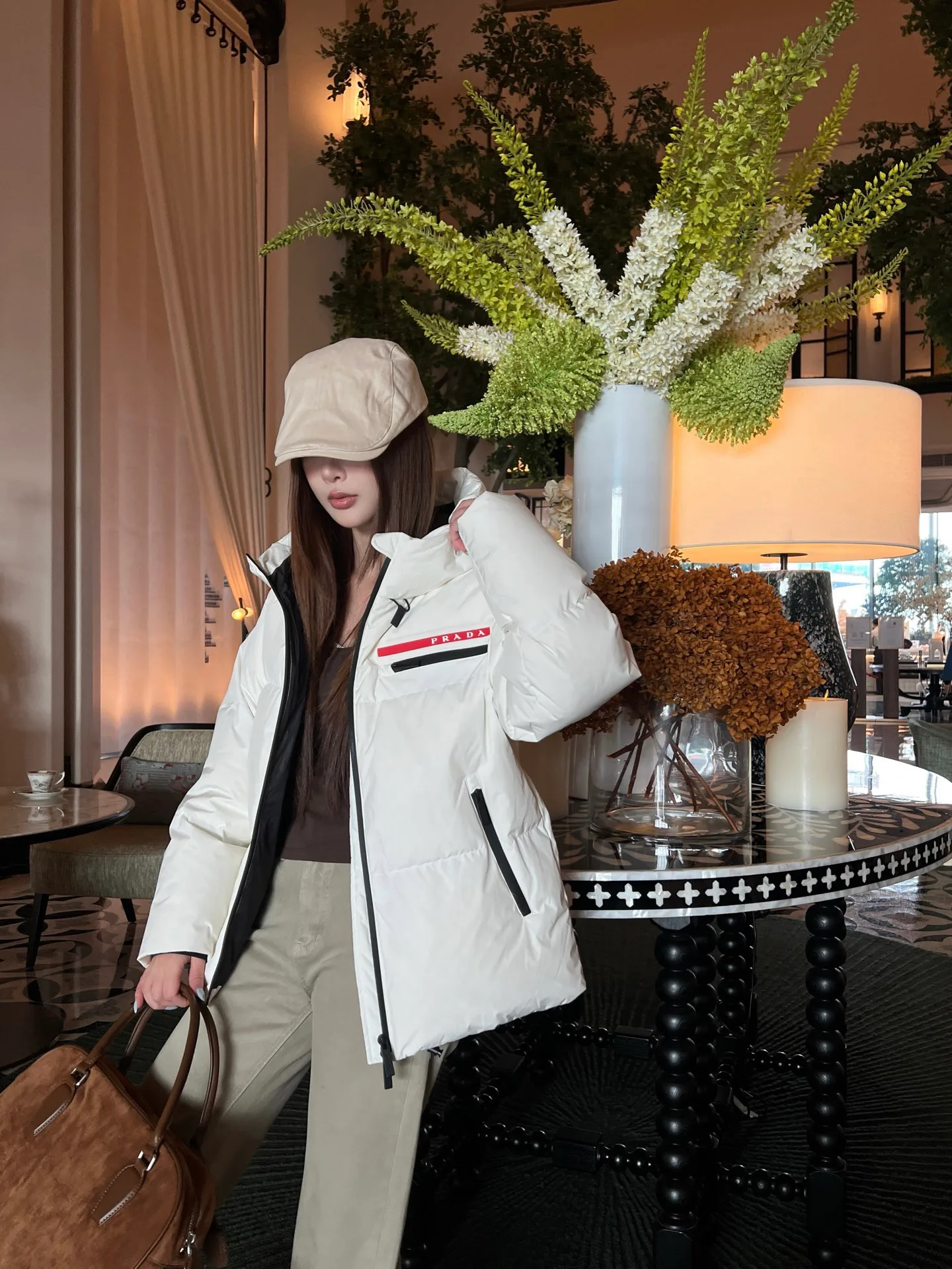 Куртки И Пуховики Женские Prada 18757280