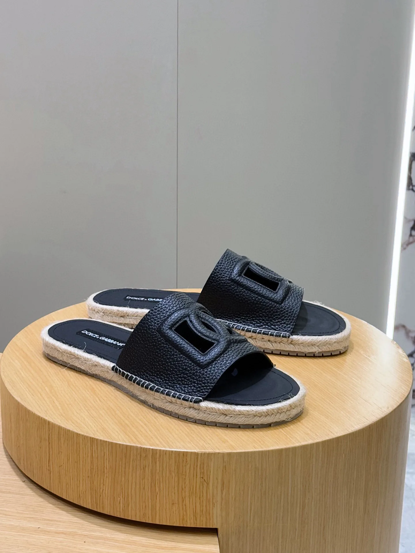 Шлепанцы Мужские Dolce & Gabbana 12768586