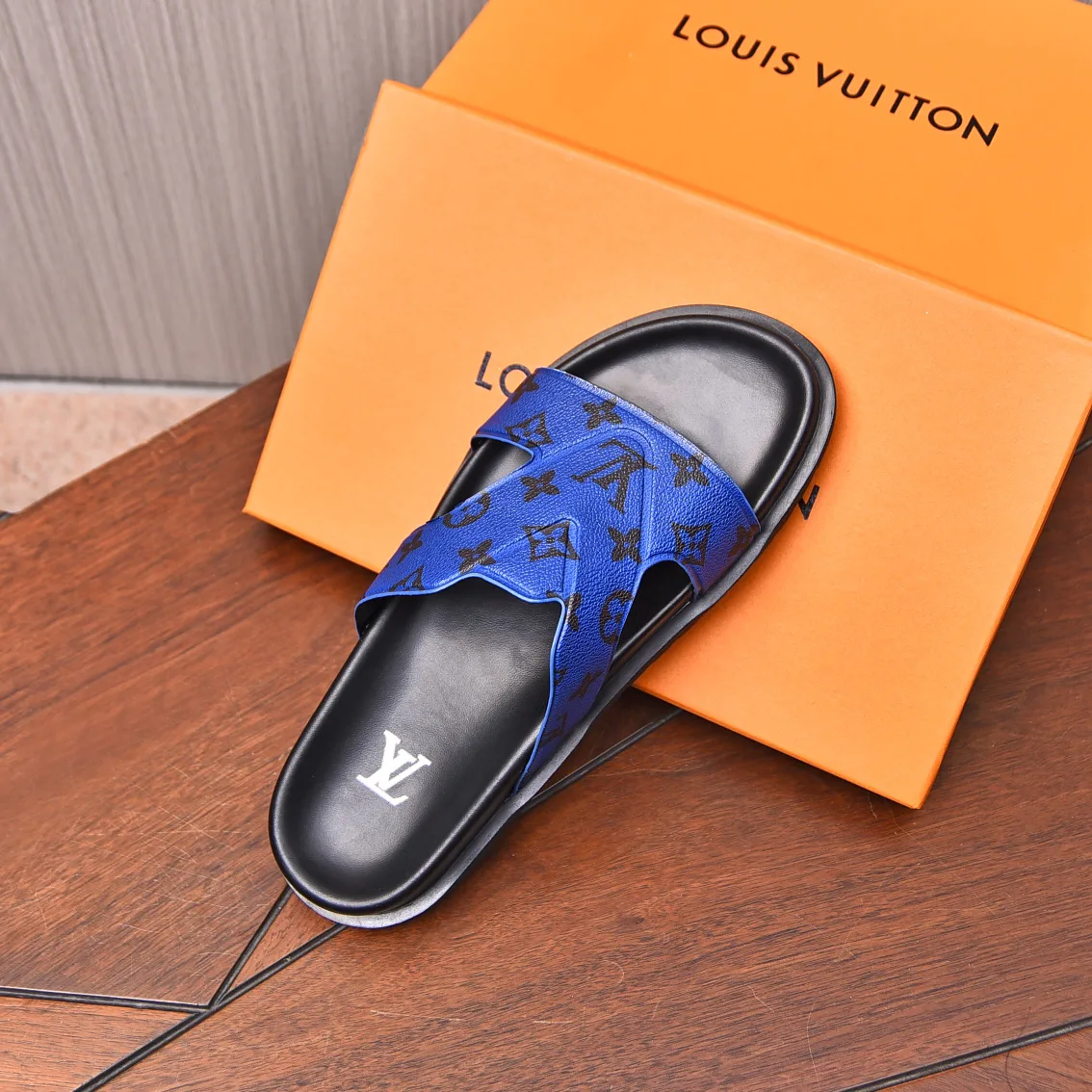 Шлепанцы Мужские Louis Vuitton 1997593