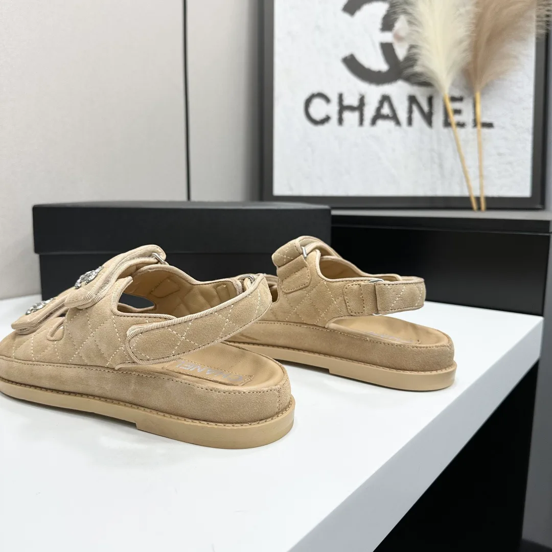 Сандалии Женские Chanel 11579269