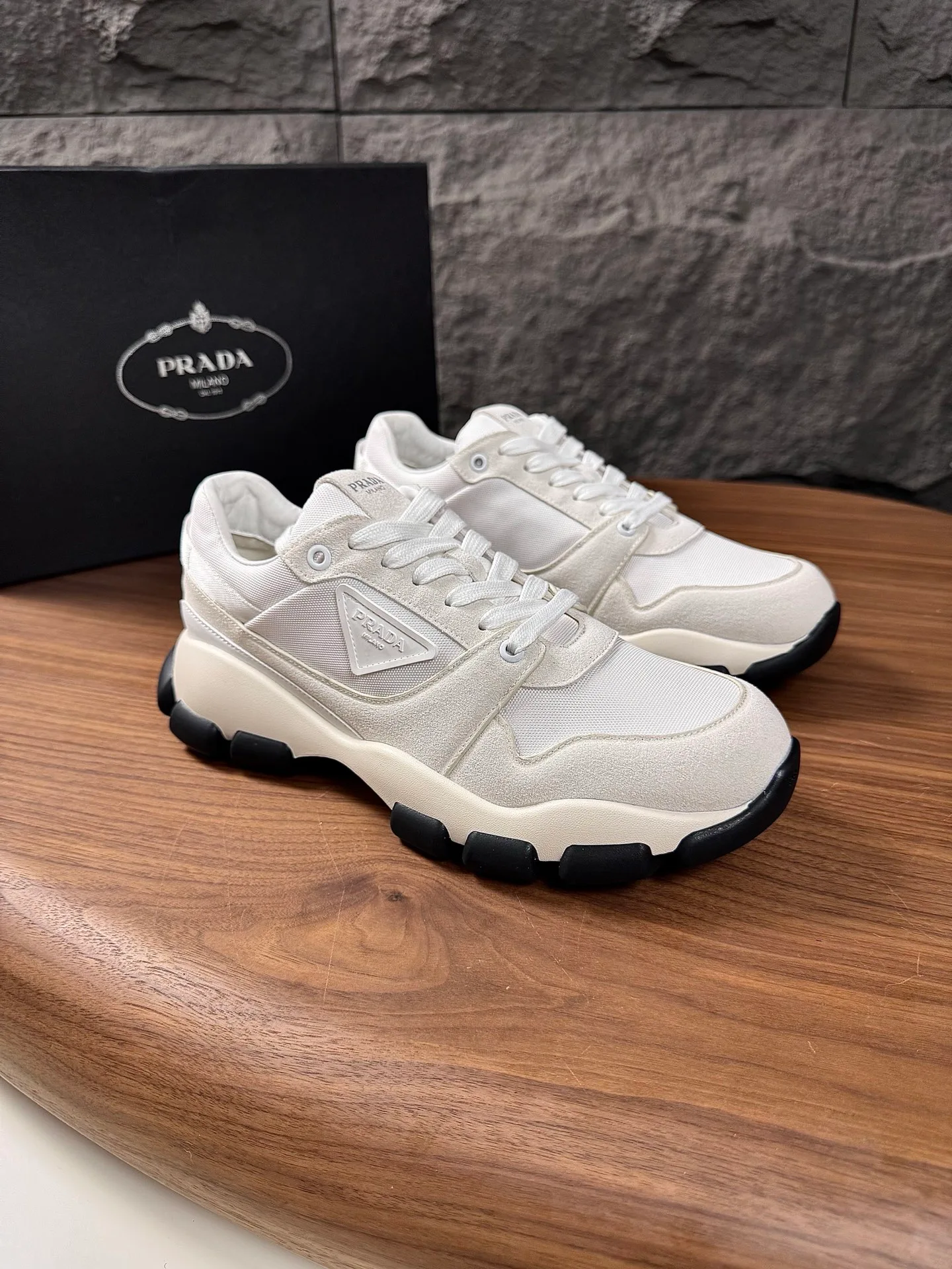 Кроссовки Мужские Prada 18880514