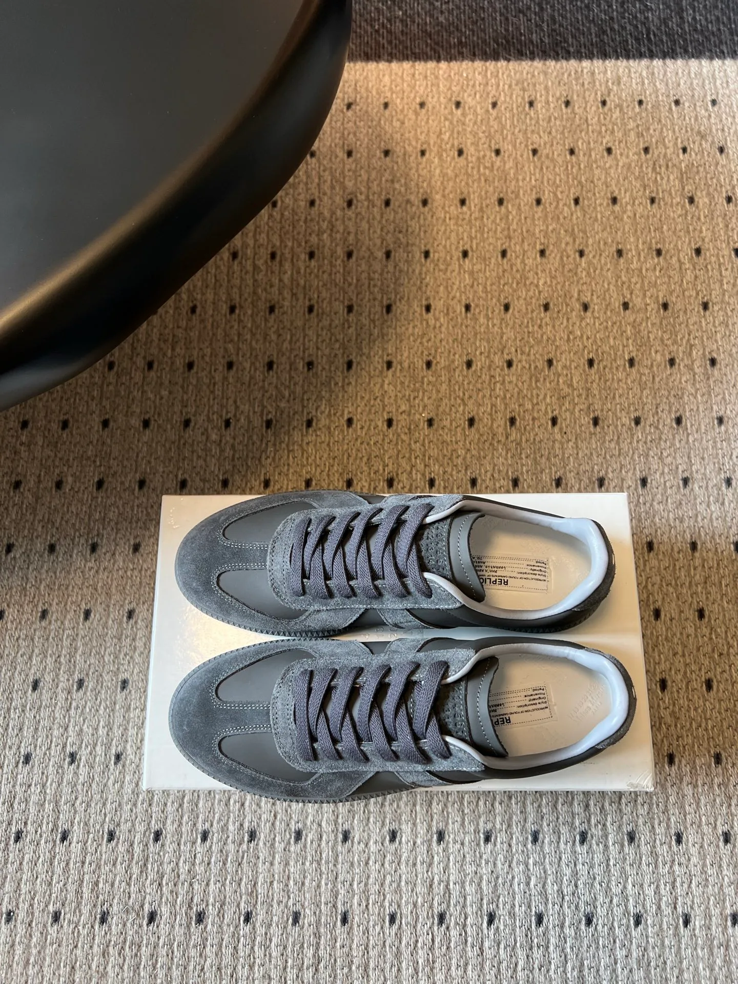 Кроссовки Женские Maison Margiela 17568920