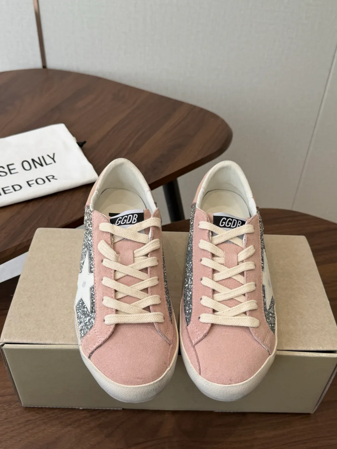 Кроссовки Мужские Golden Goose 19039056